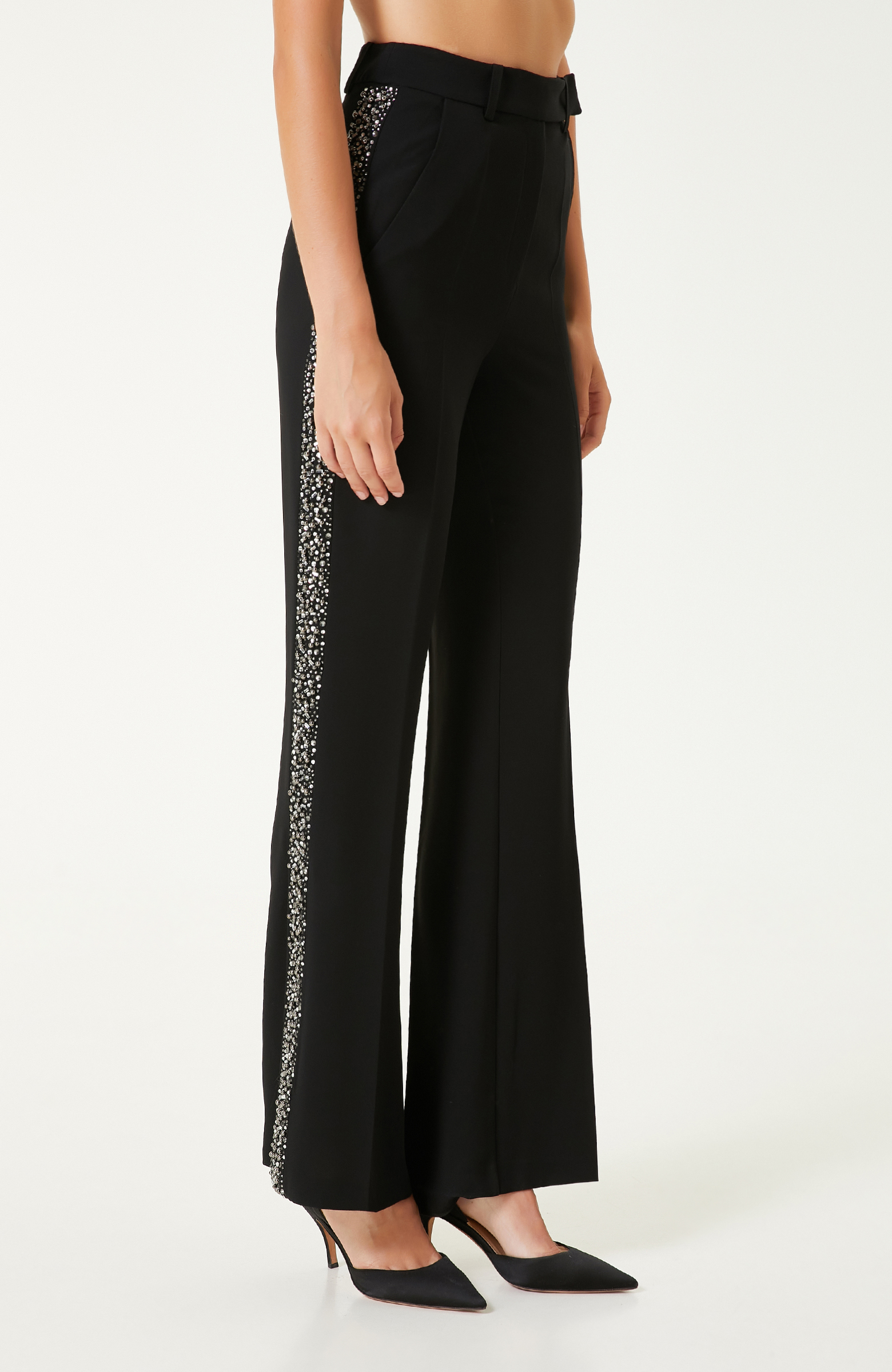 Siyah Taş Aksesuarlı Crep Pantolon