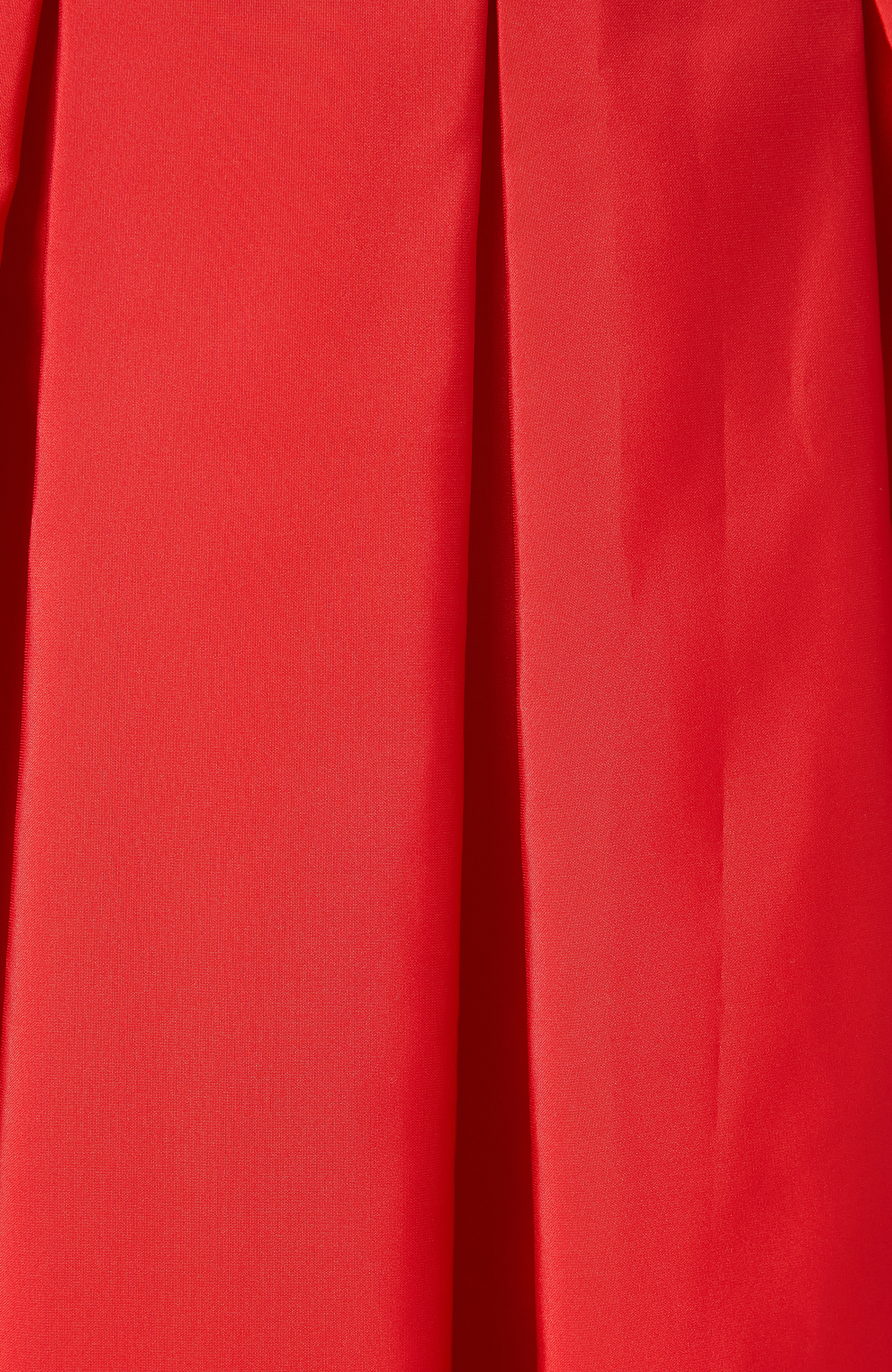 Kırmızı Pileli Saten Midi Etek