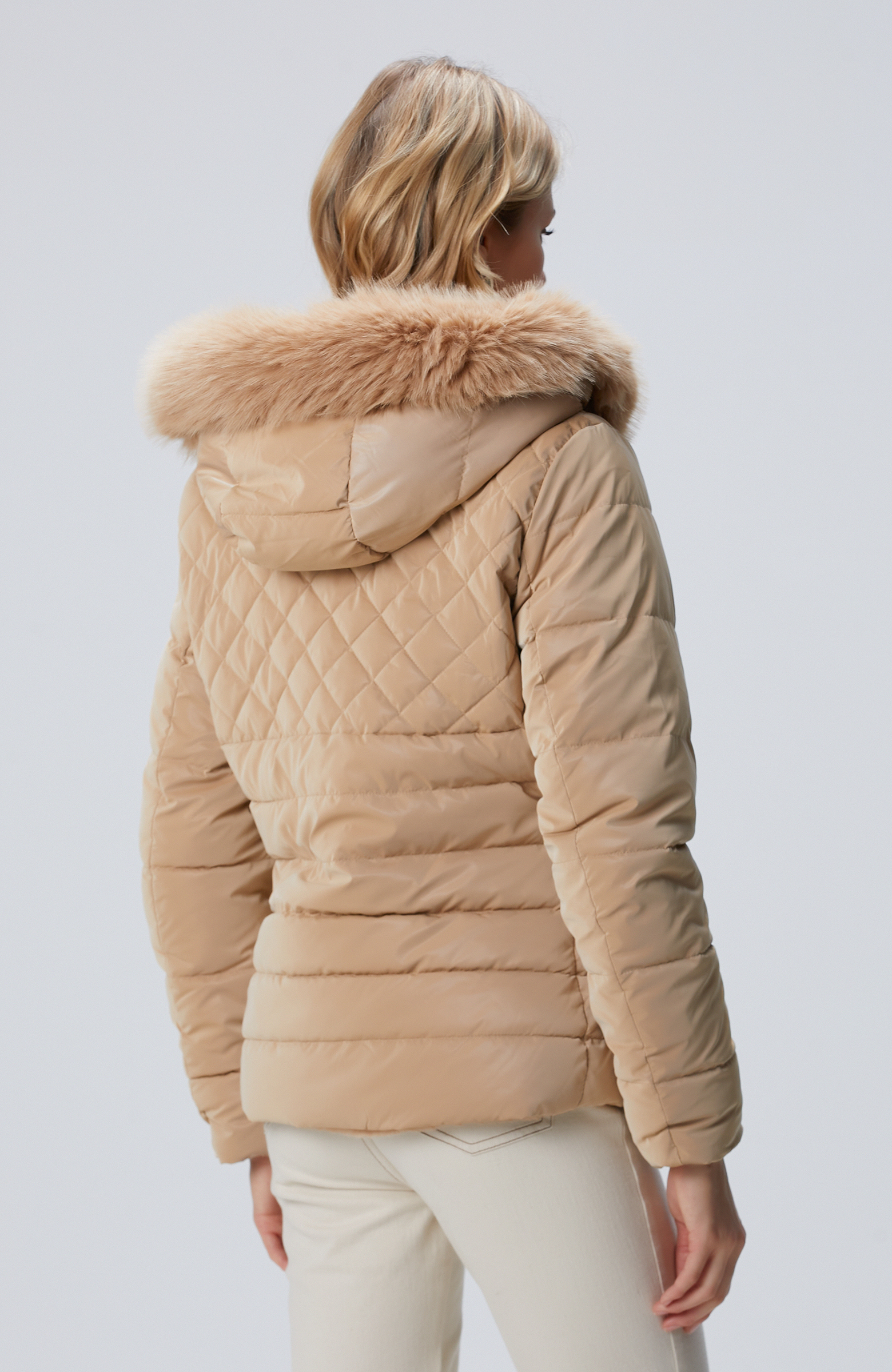 Bej Kapüşonlu Çift Taraflı Mont