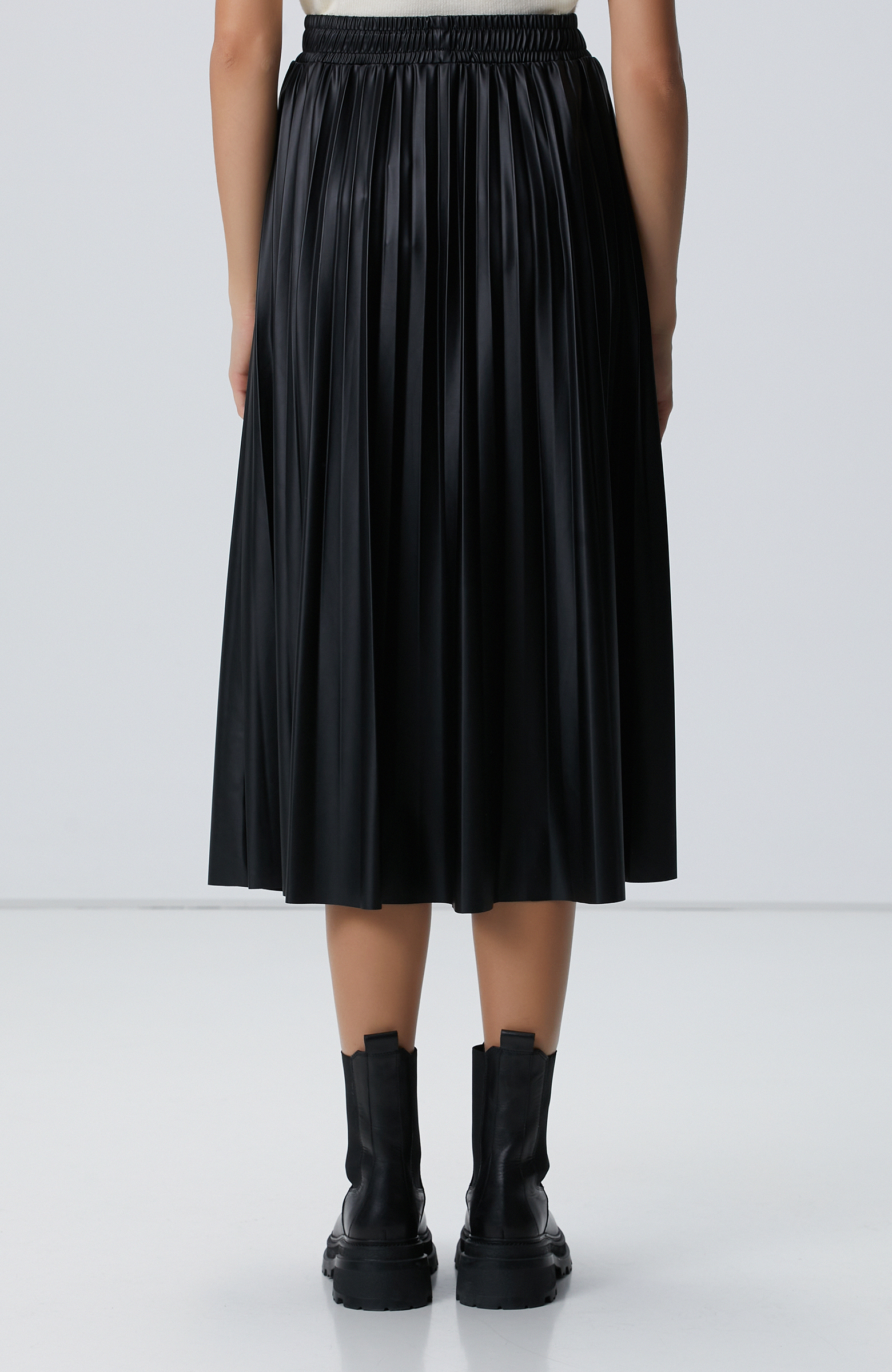 Siyah Suni Deri Etek