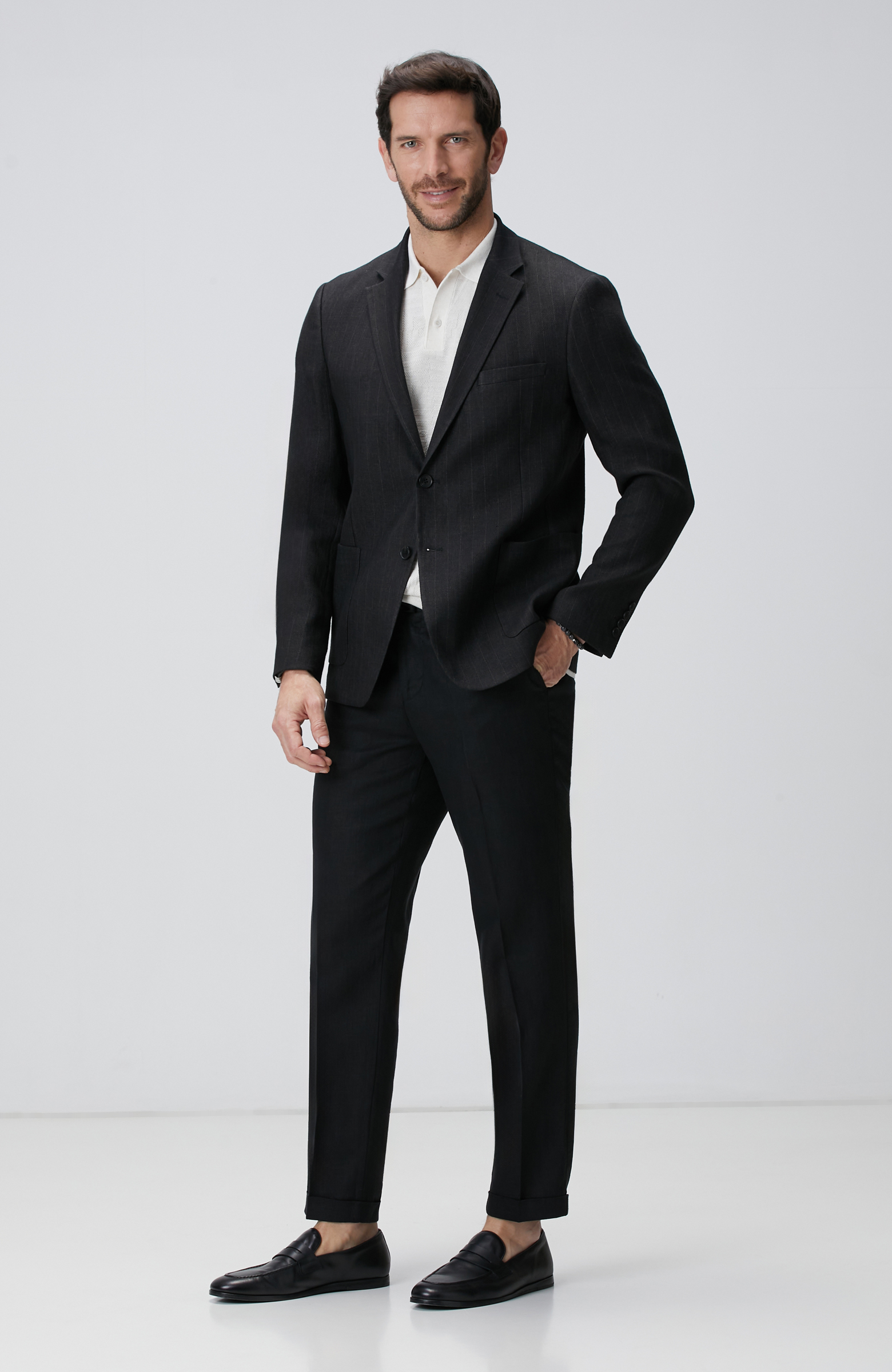 Kırık Beyaz Triko Kazak