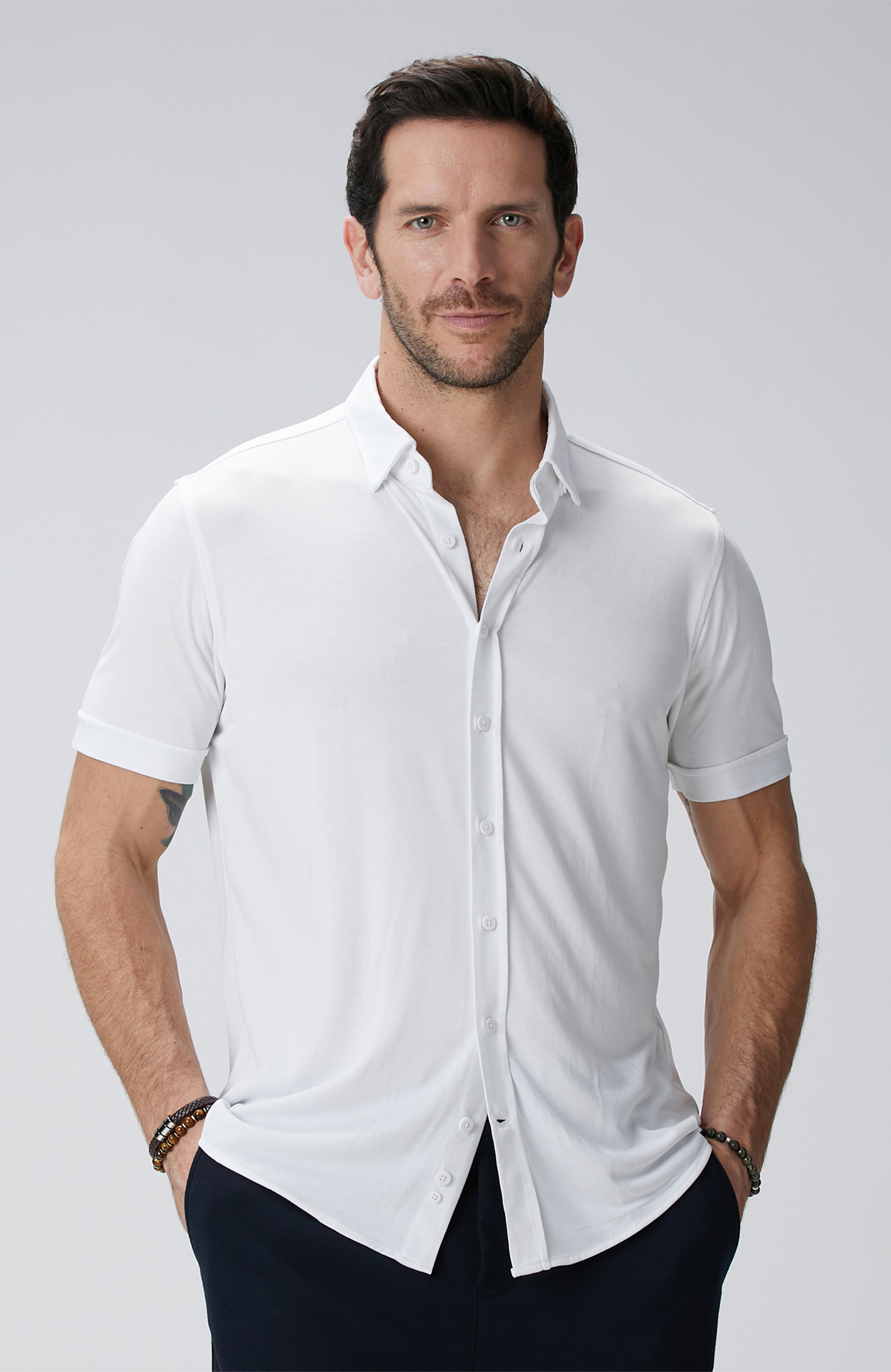 Beyaz Kısa Kol Örme Gömlek