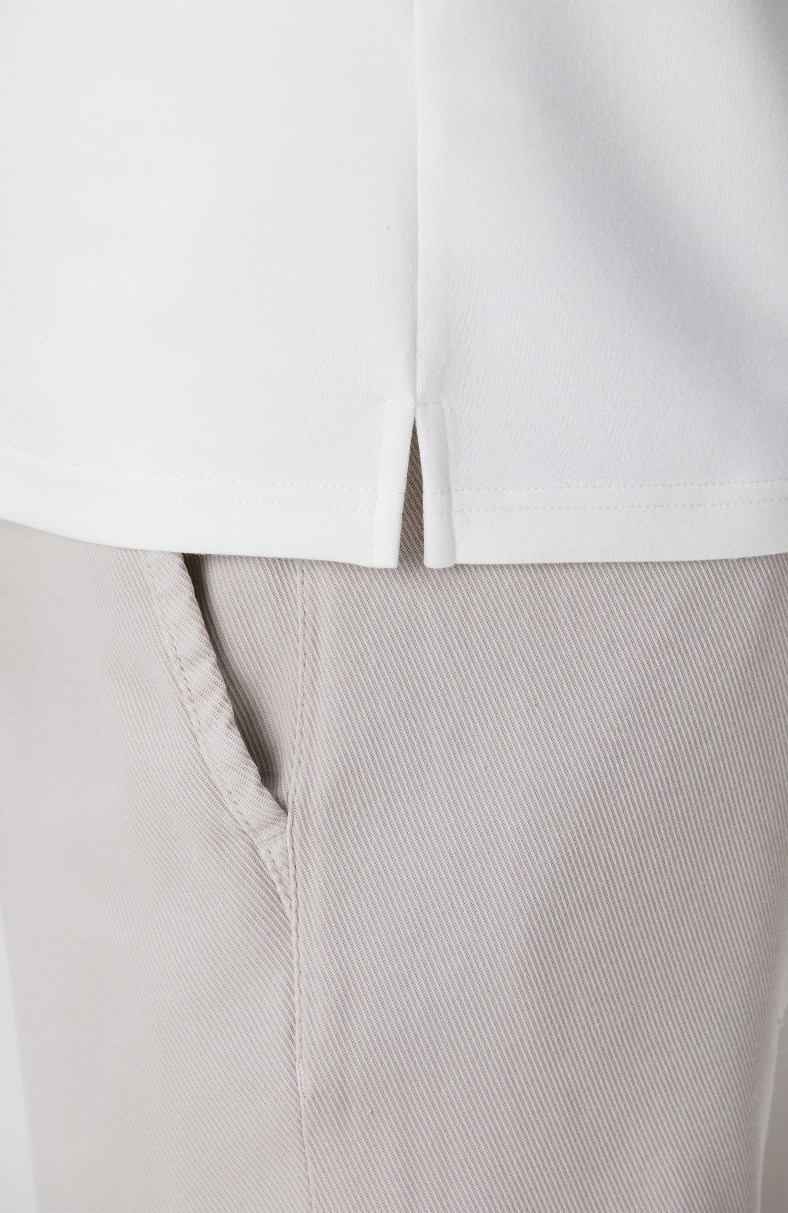 Kırık Beyaz Kısa Kollu Sweatshirt