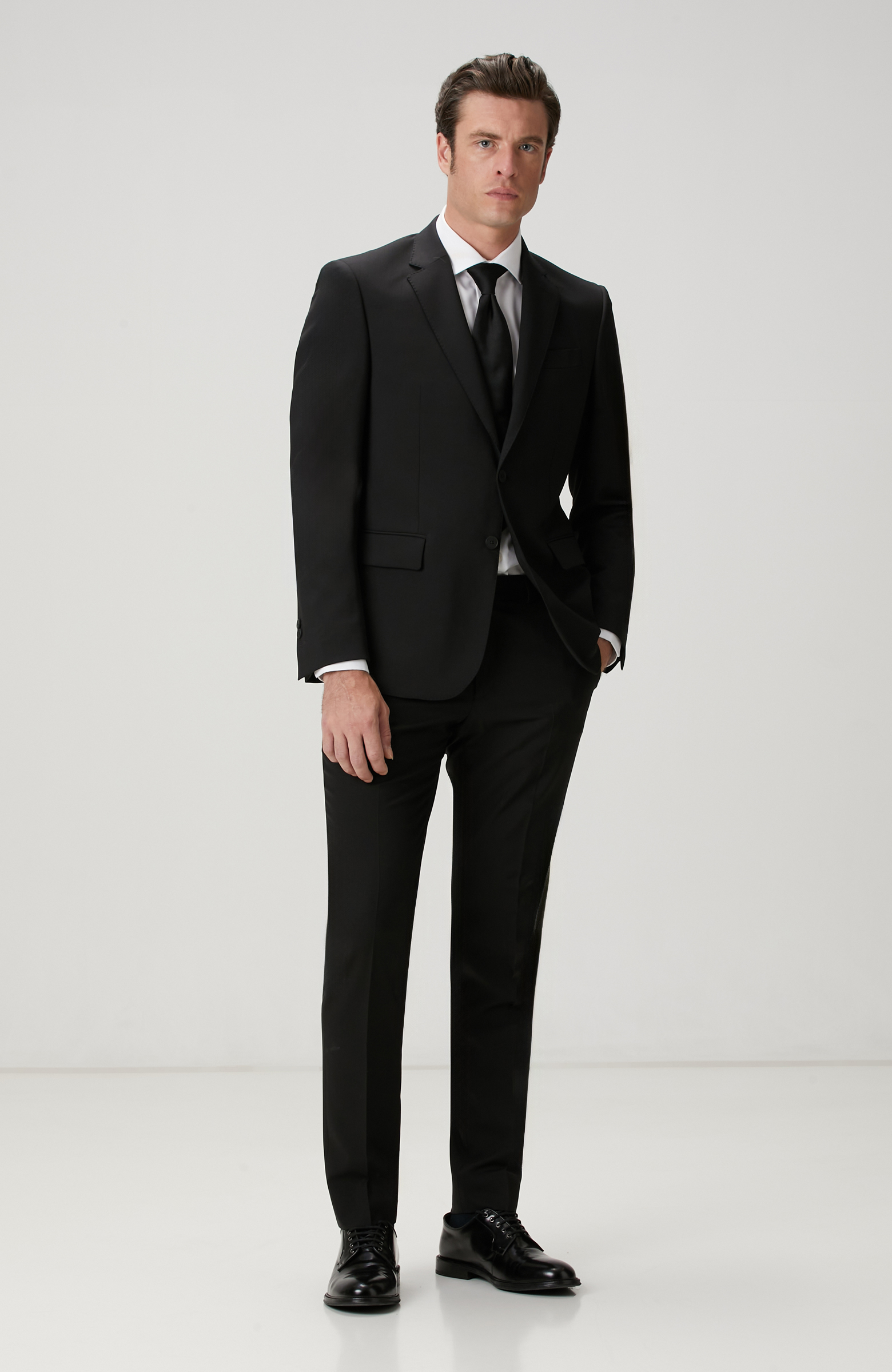 Siyah Yün Takım Elbise