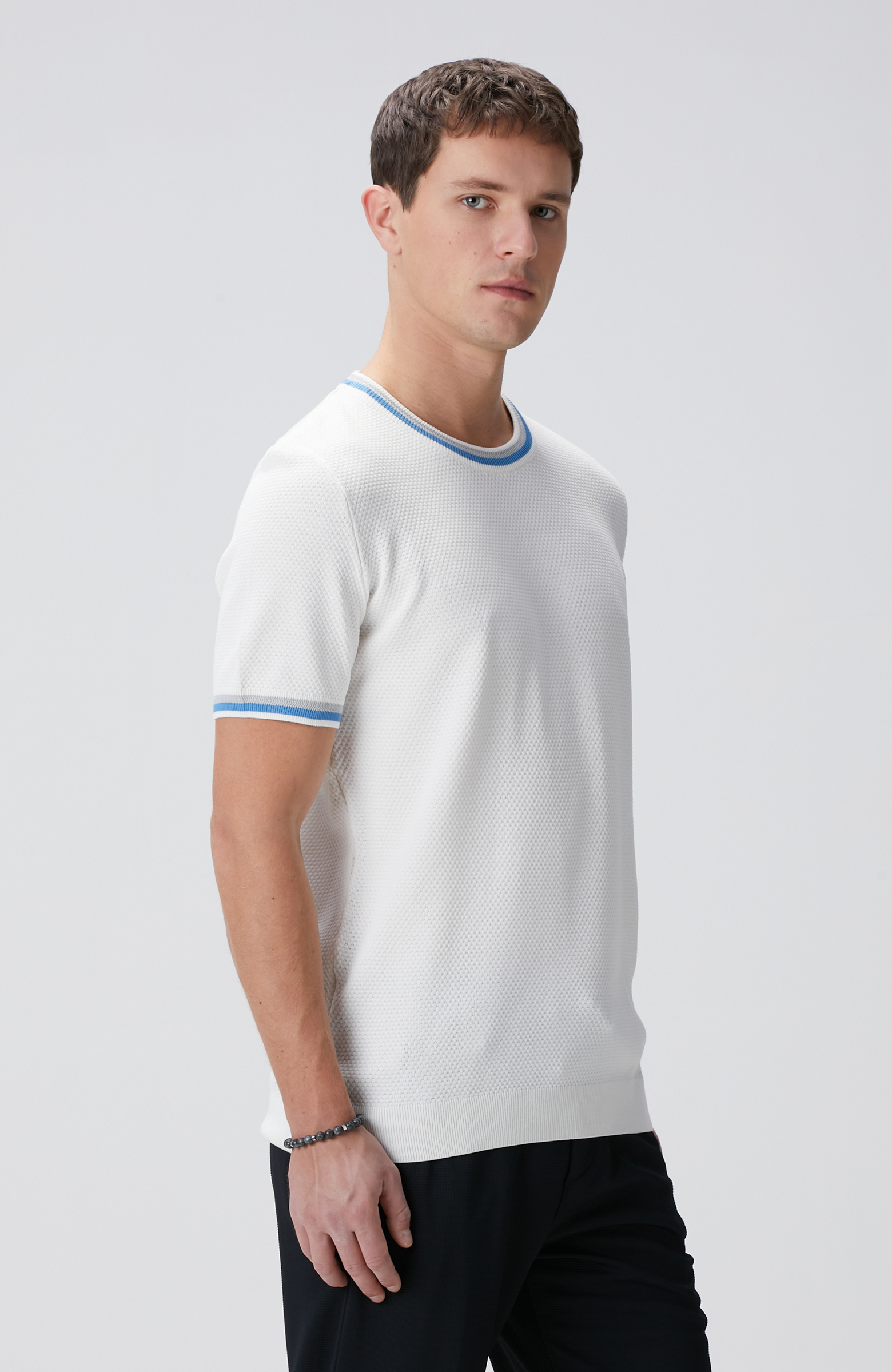 Kırık Beyaz T-shirt