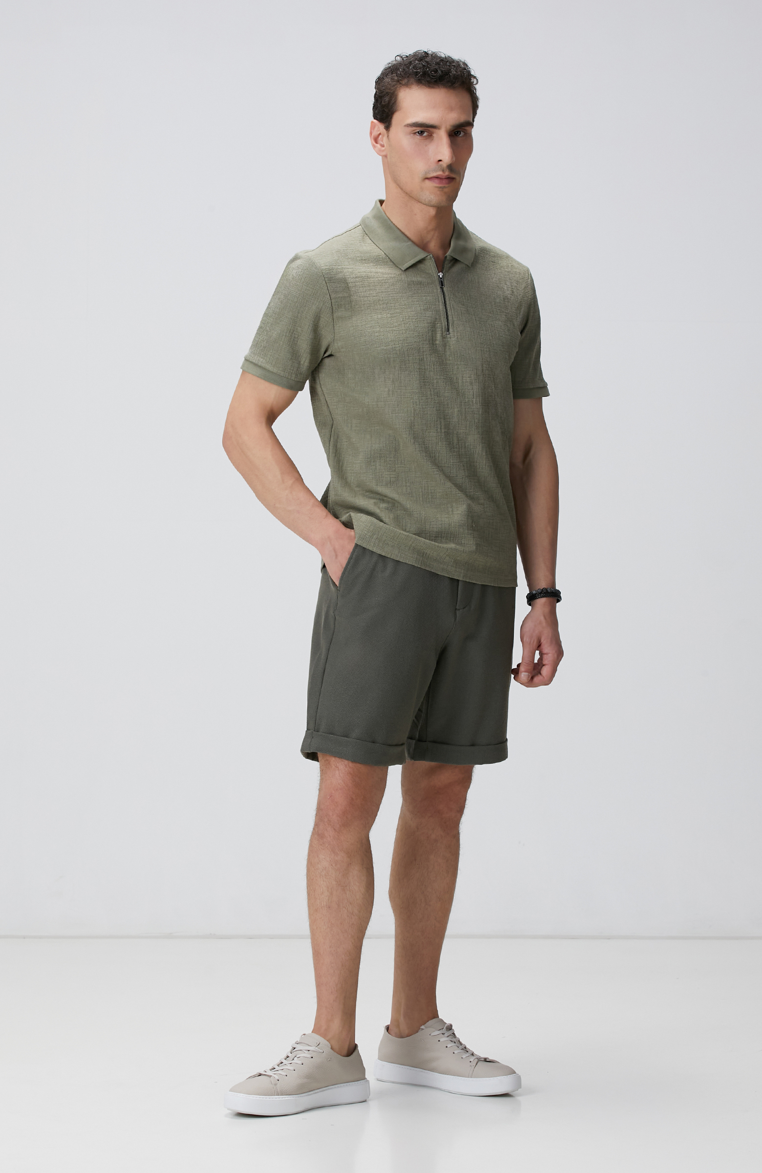 Haki Gofre Desenli Şort