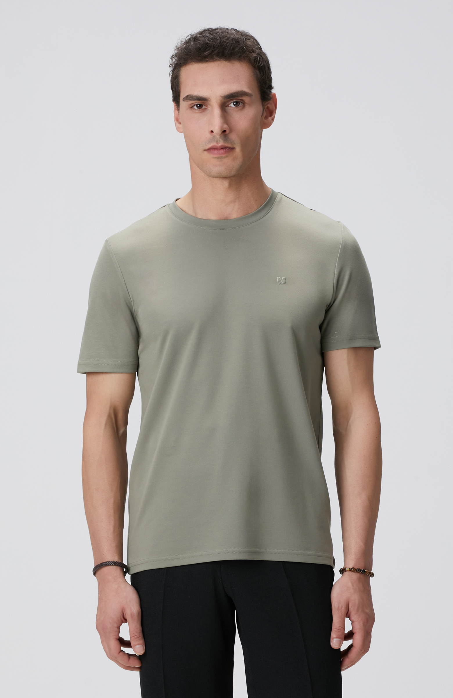 Haki Basic T-shirt