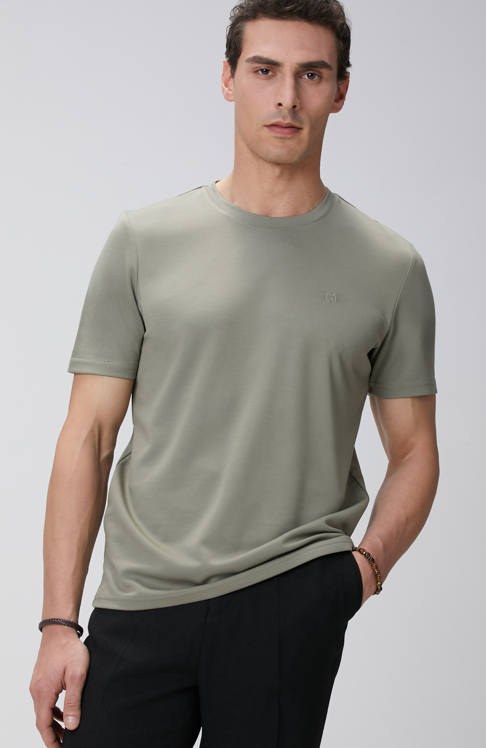Haki Basic T-shirt