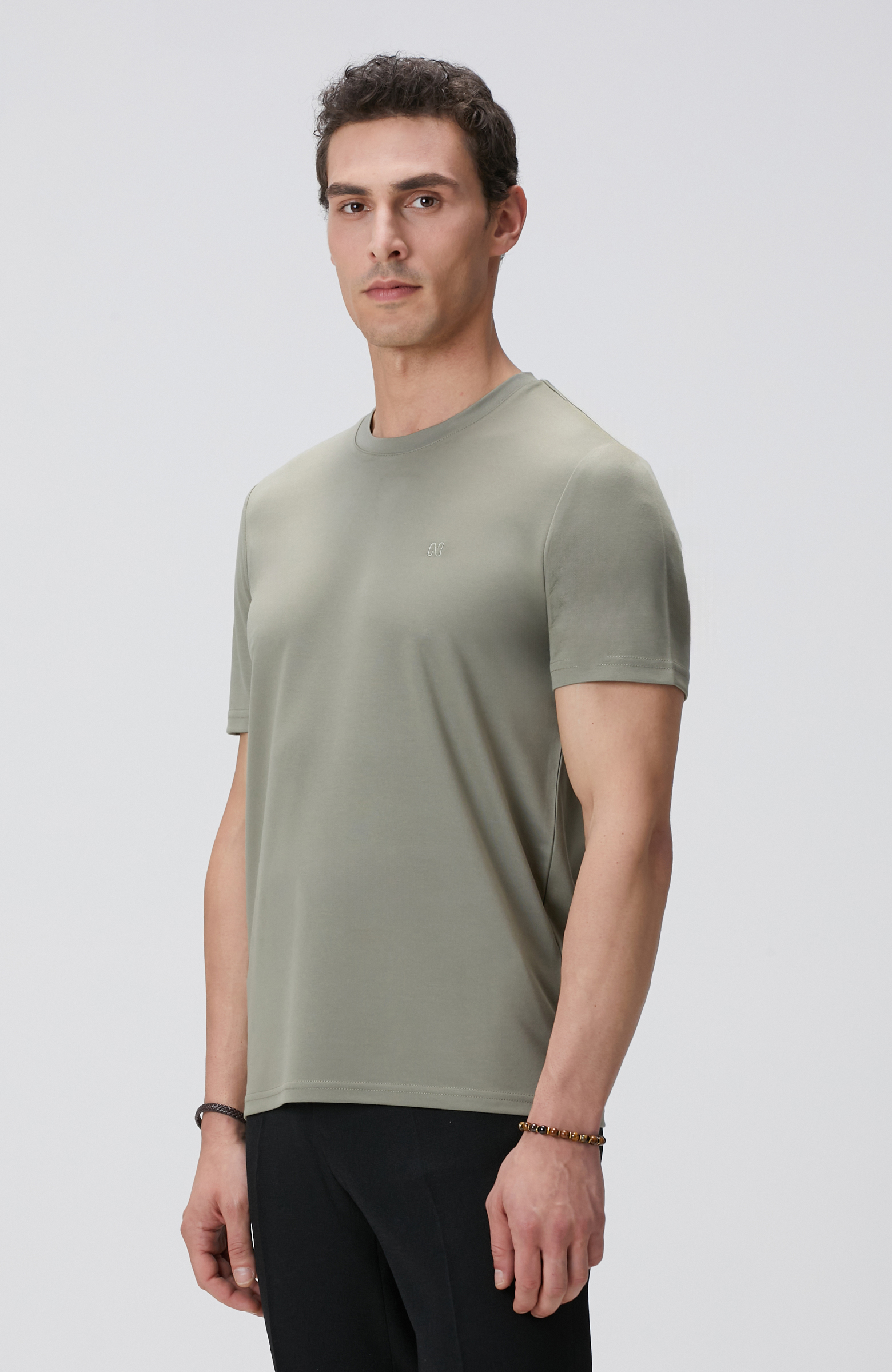 Haki Basic T-shirt