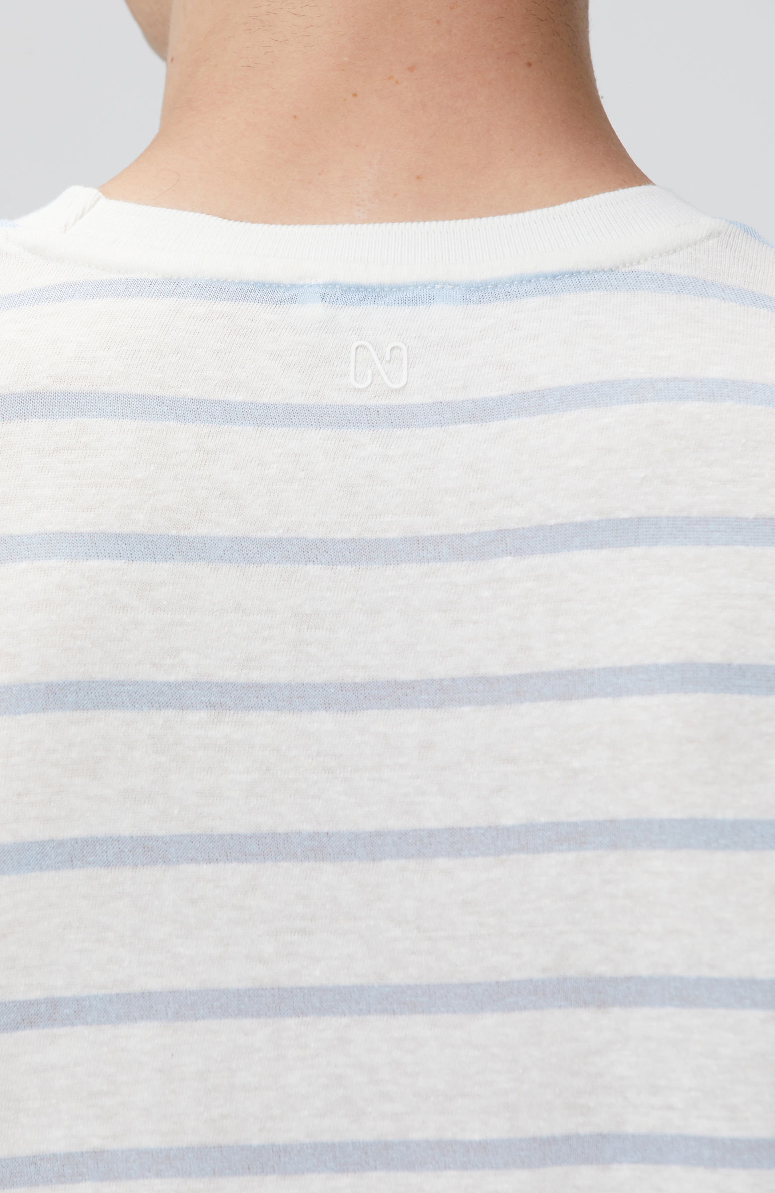 Kırık Beyaz Mavi Keten Karışımlı T-shirt