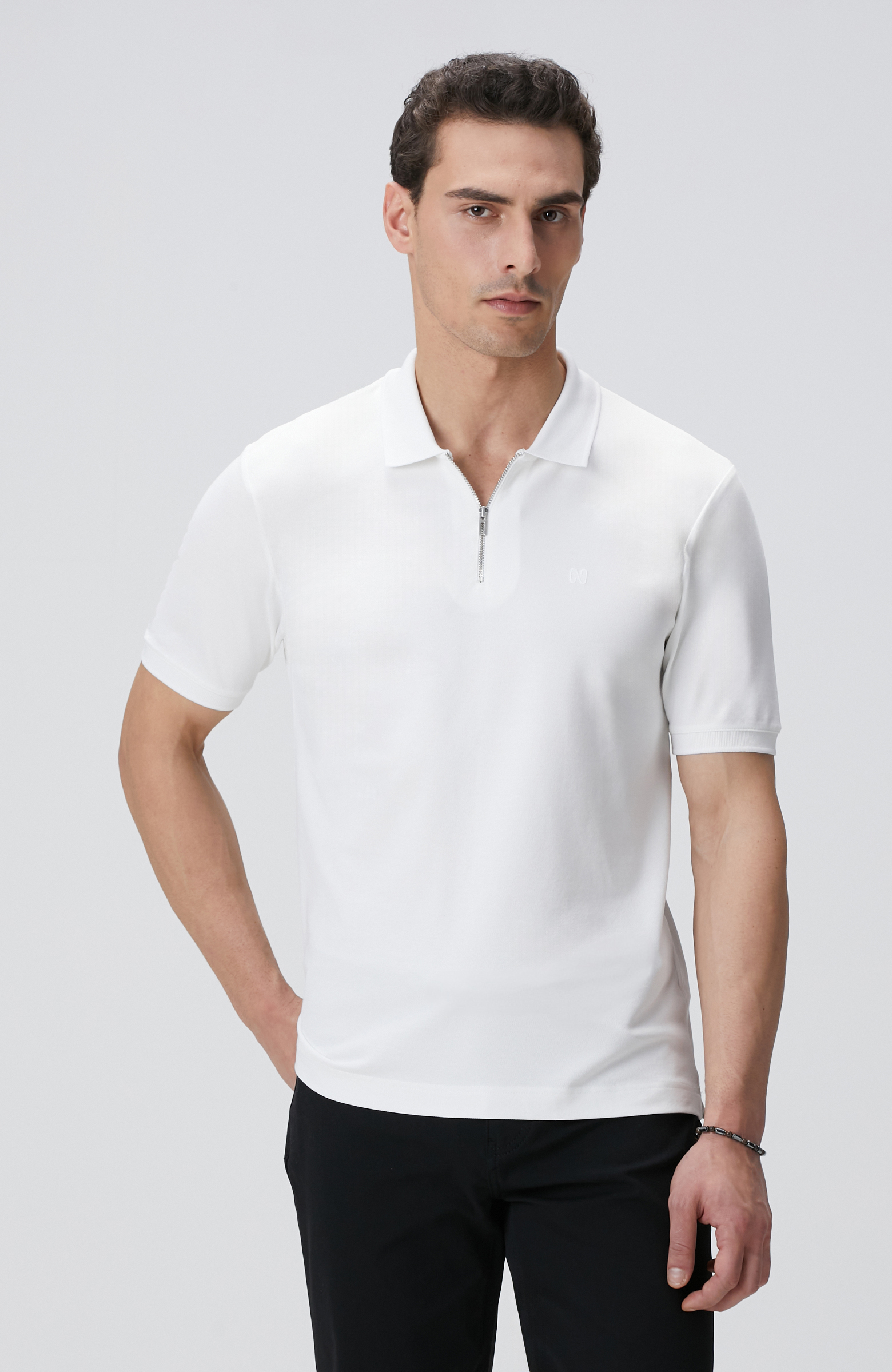 Kırık Beyaz Polo Yaka Örme T-shirt