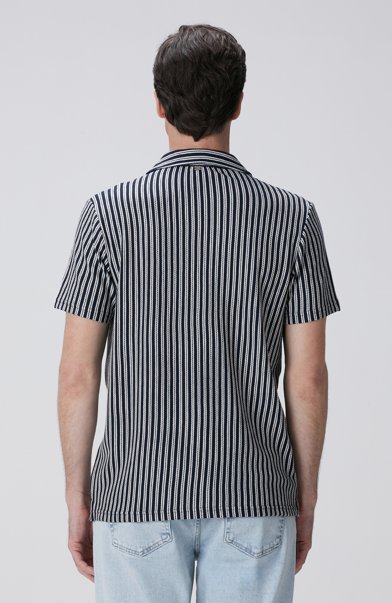 Lacivert Beyaz Gömlek