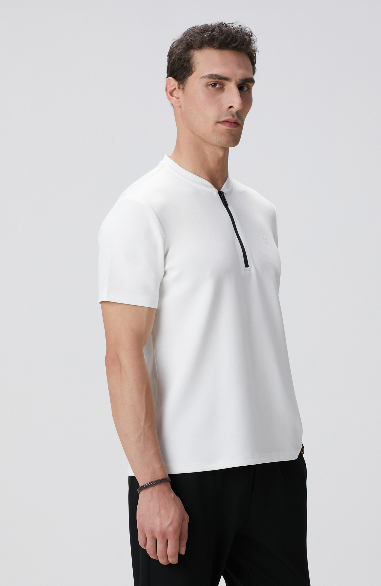 Kırık Beyaz T-shirt