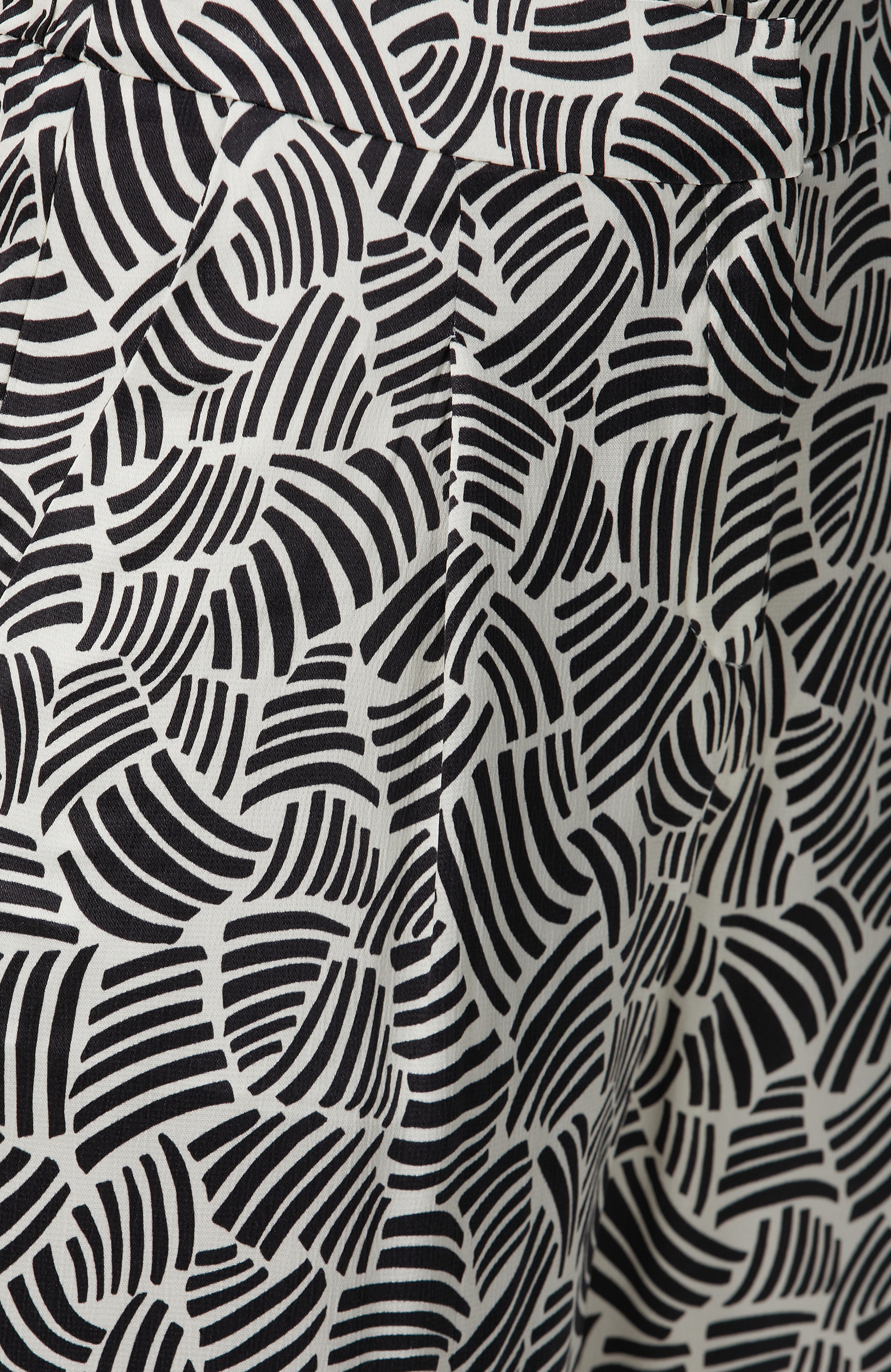 Siyah Kırık Beyaz Desenli Pantolon