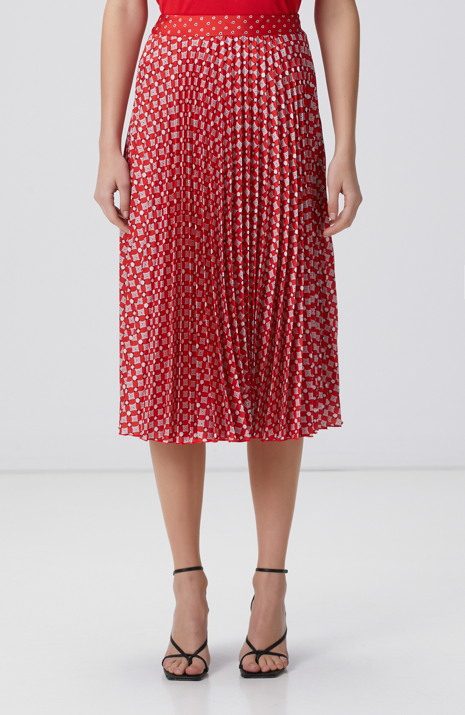 Kırmızı Desenli Midi Etek