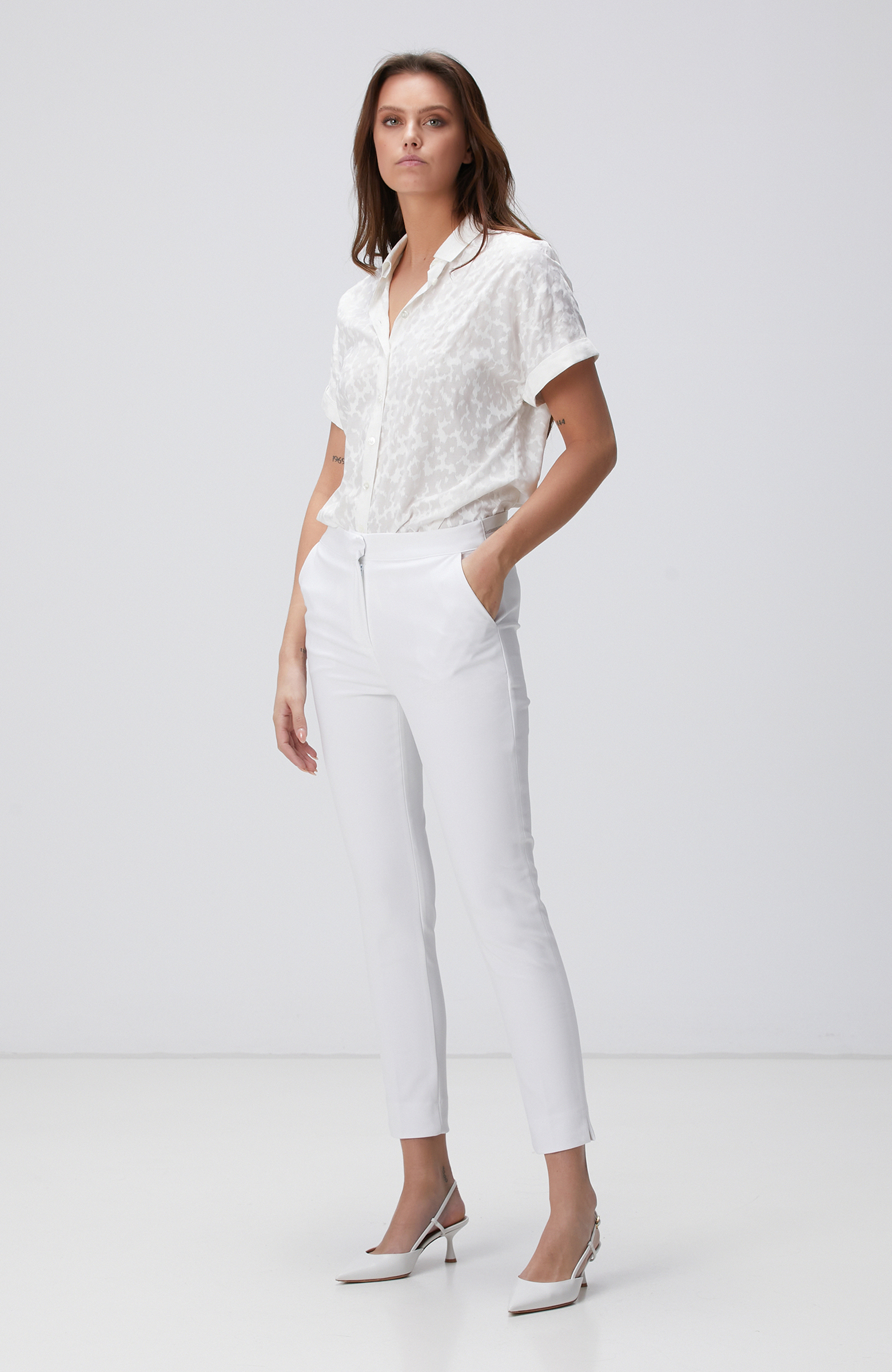 Kırık Beyaz Pantolon