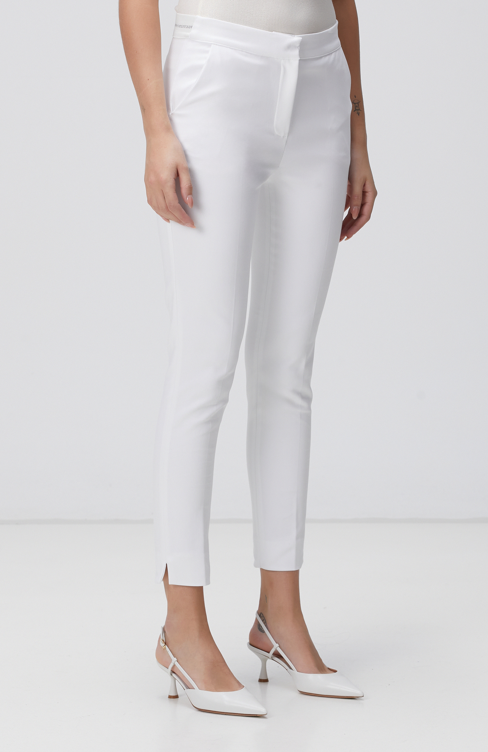 Kırık Beyaz Pantolon