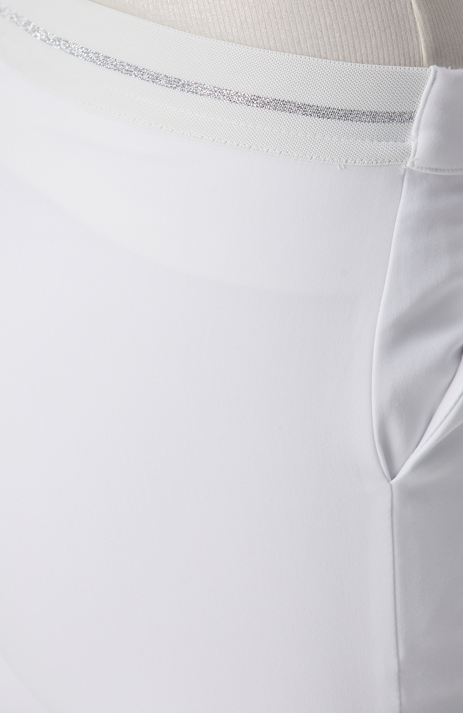 Kırık Beyaz Pantolon