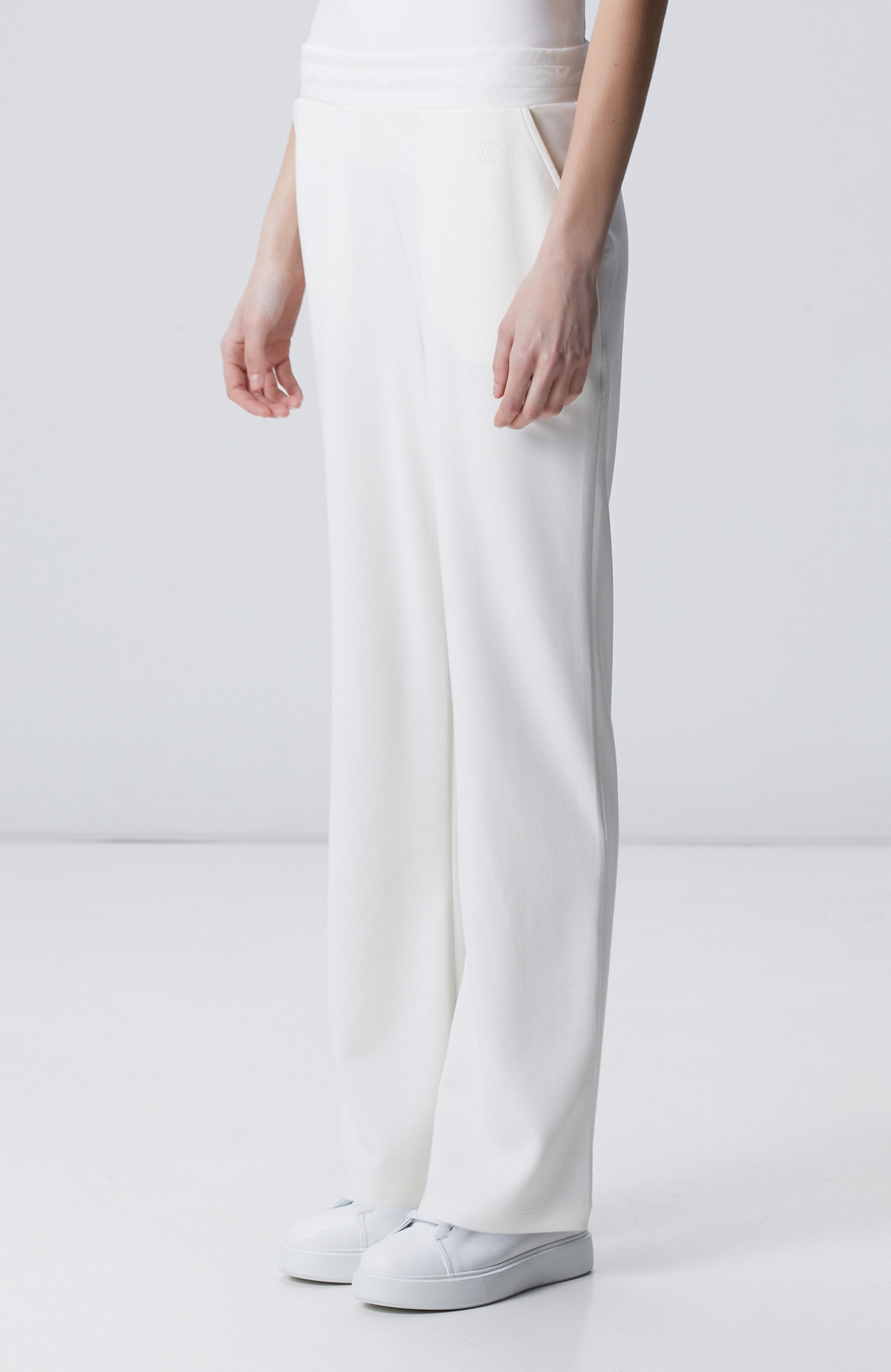 Kırık Beyaz Eşofman