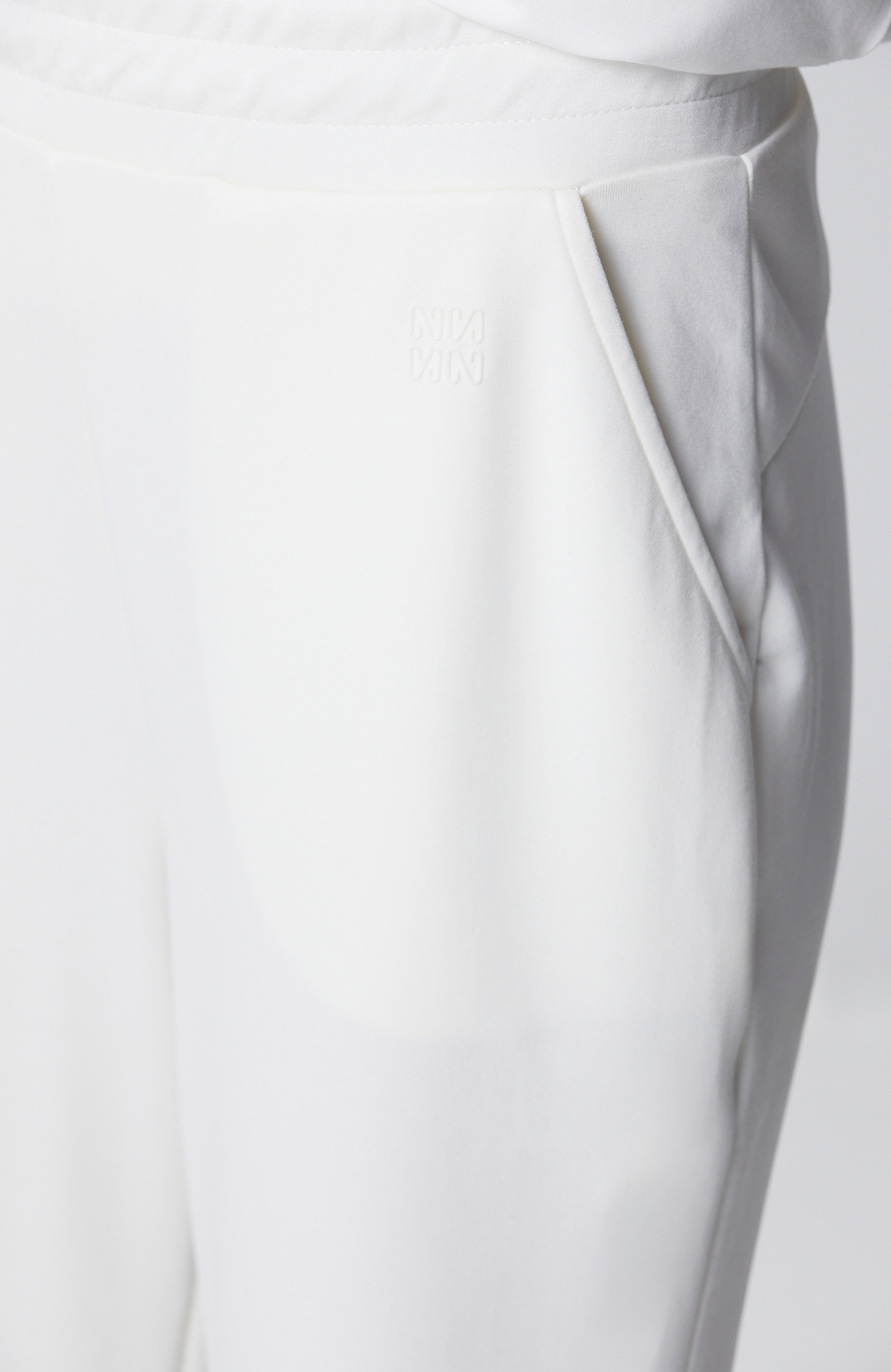 Kırık Beyaz Eşofman