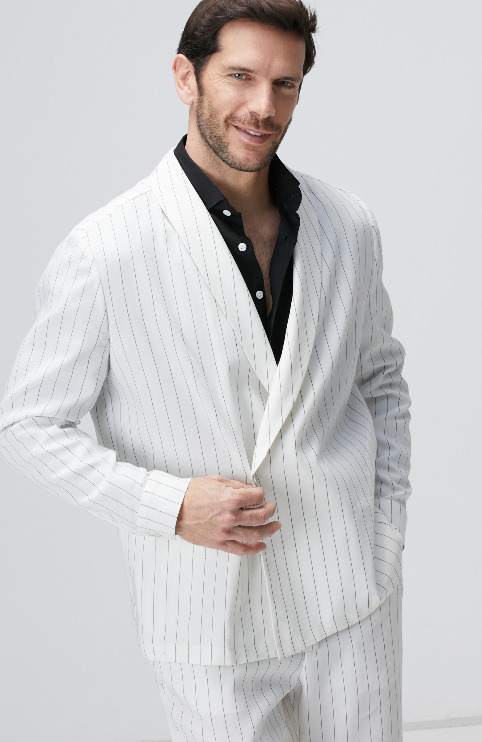 Kırık Beyaz Keten Karışımlı Takım Elbise