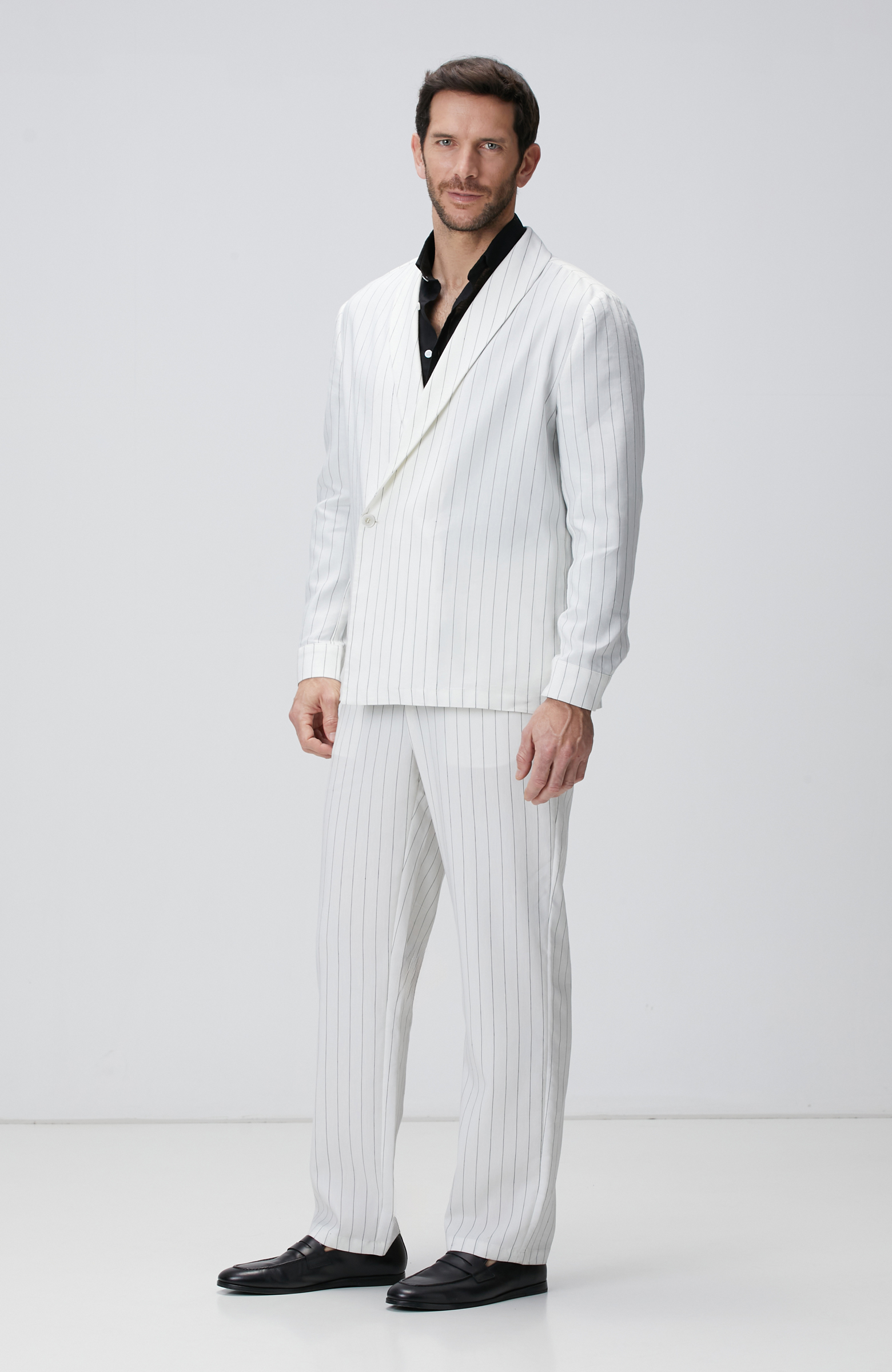 Kırık Beyaz Keten Karışımlı Takım Elbise