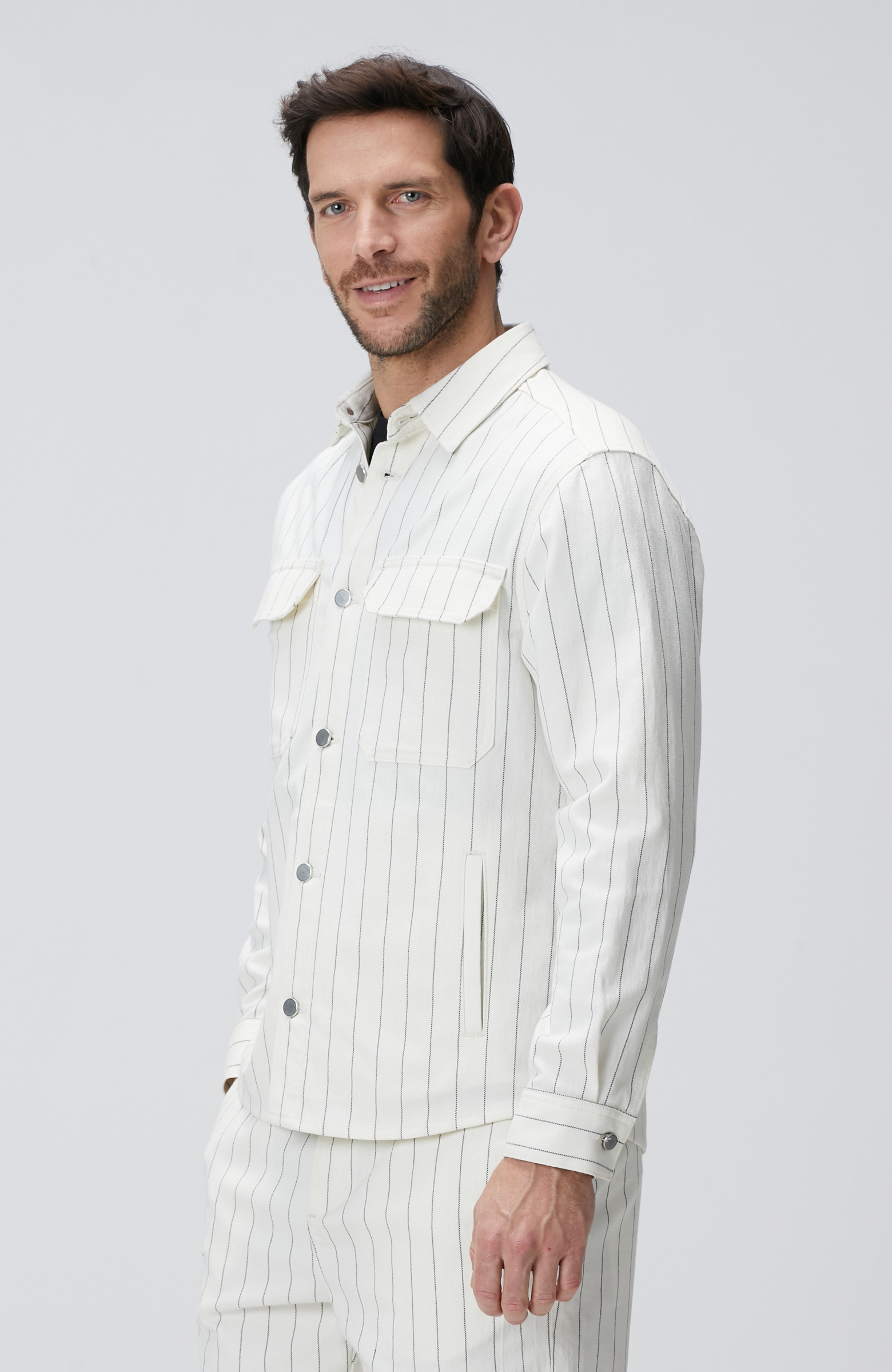 Kırık Beyaz Dış Gömlek