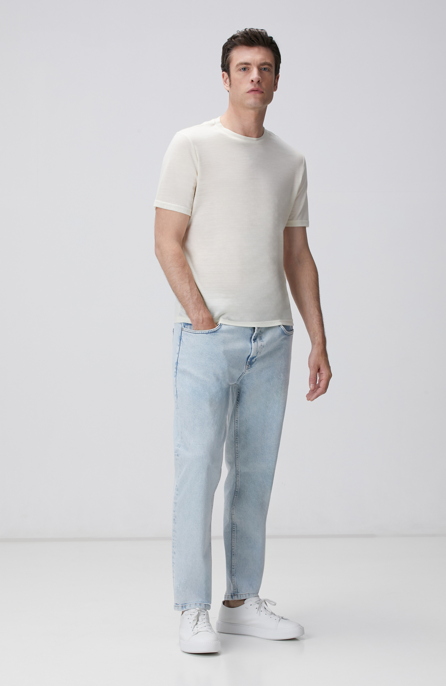 Limited Kırık Beyaz Yün T-shirt