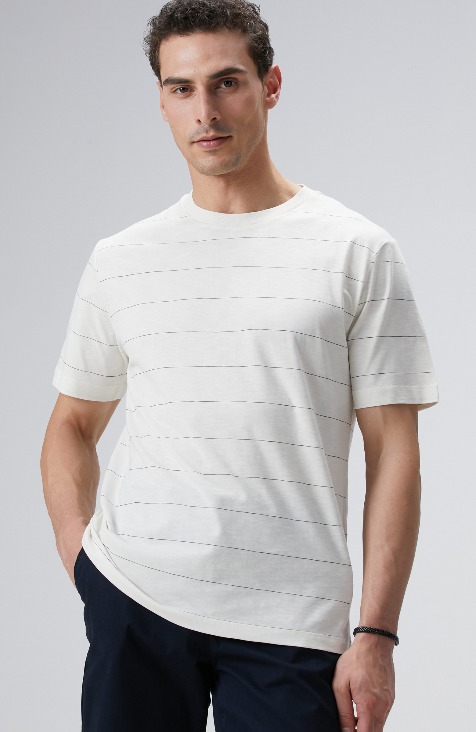 Kırık Beyaz T-shirt