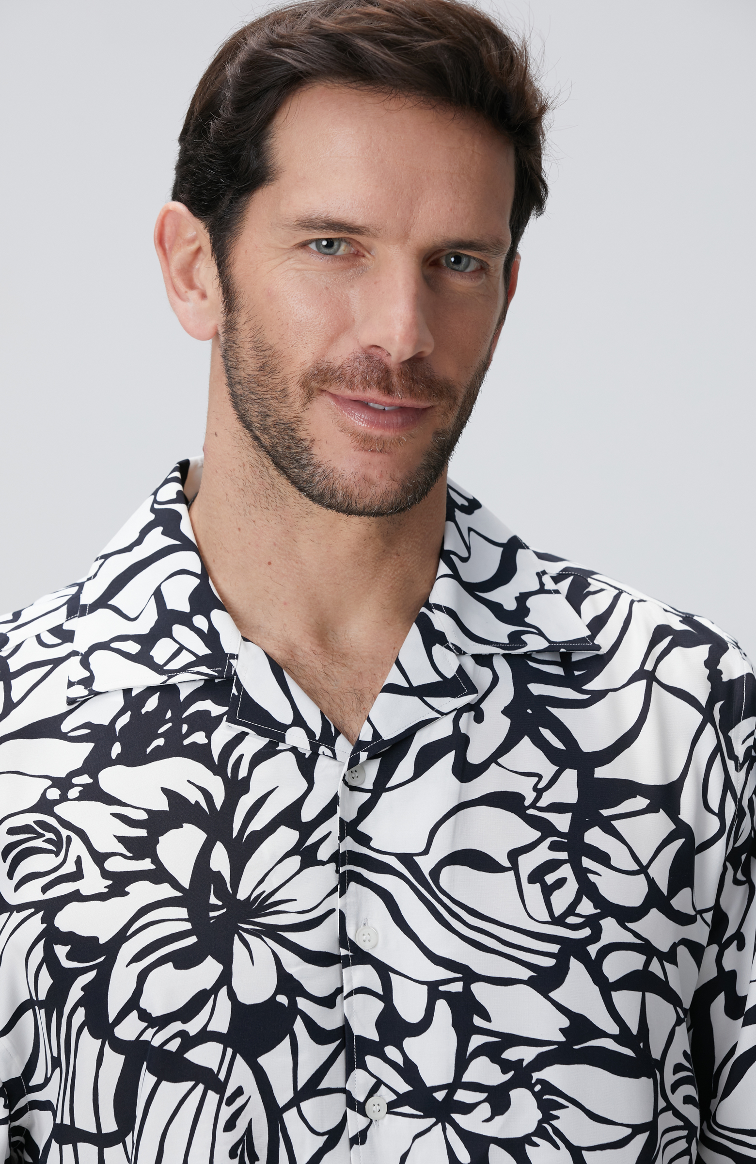 Kırık Beyaz Gömlek