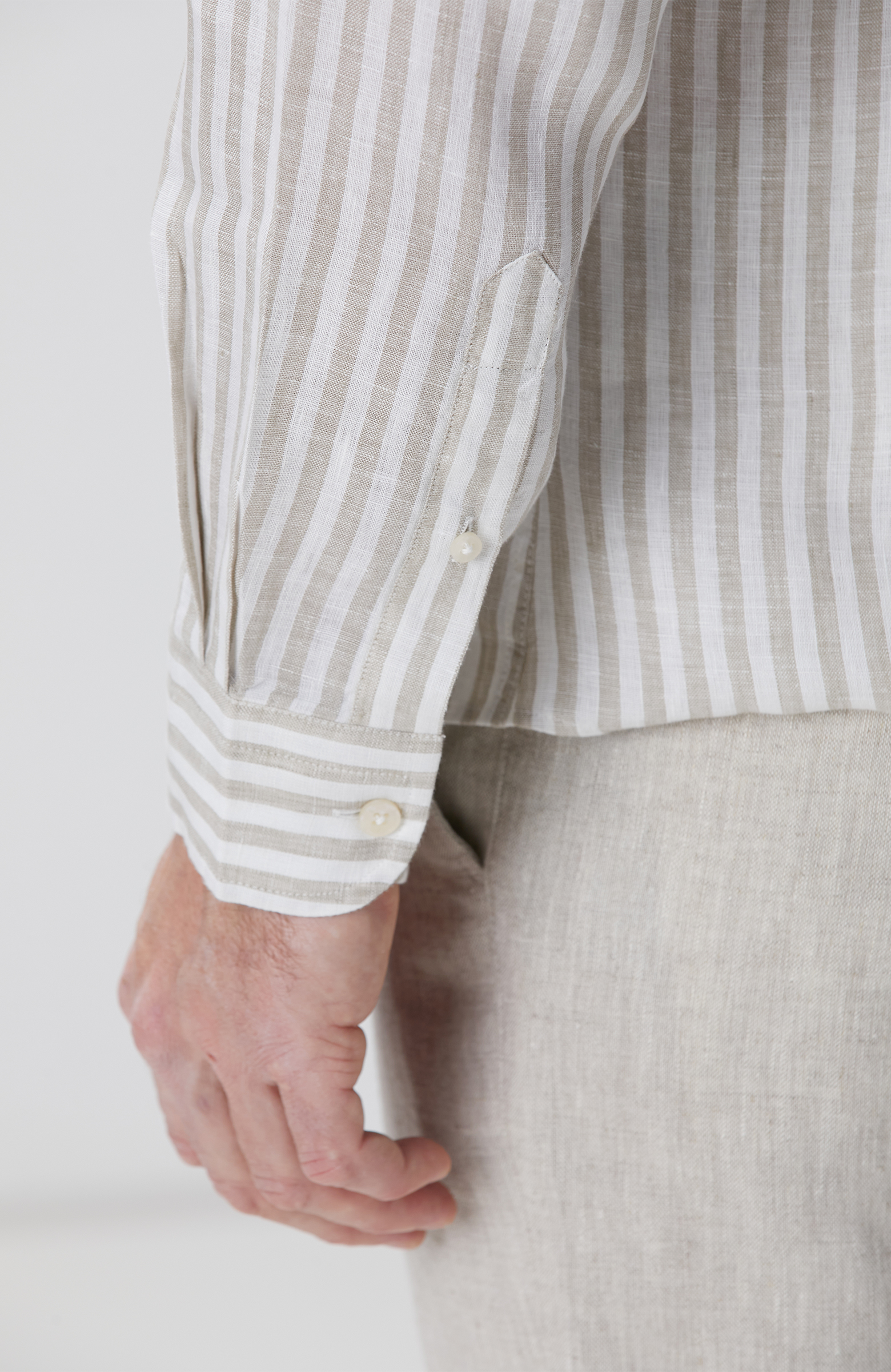 Haki Beyaz Keten Gömlek