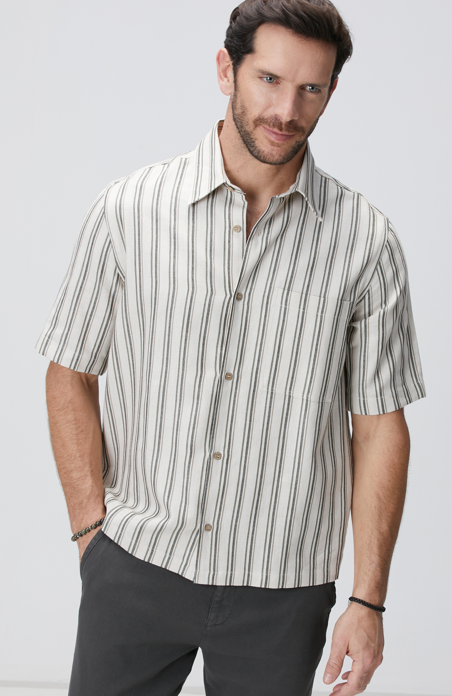 Kırık Beyaz Çizgili Keten Karışımlı Gömlek