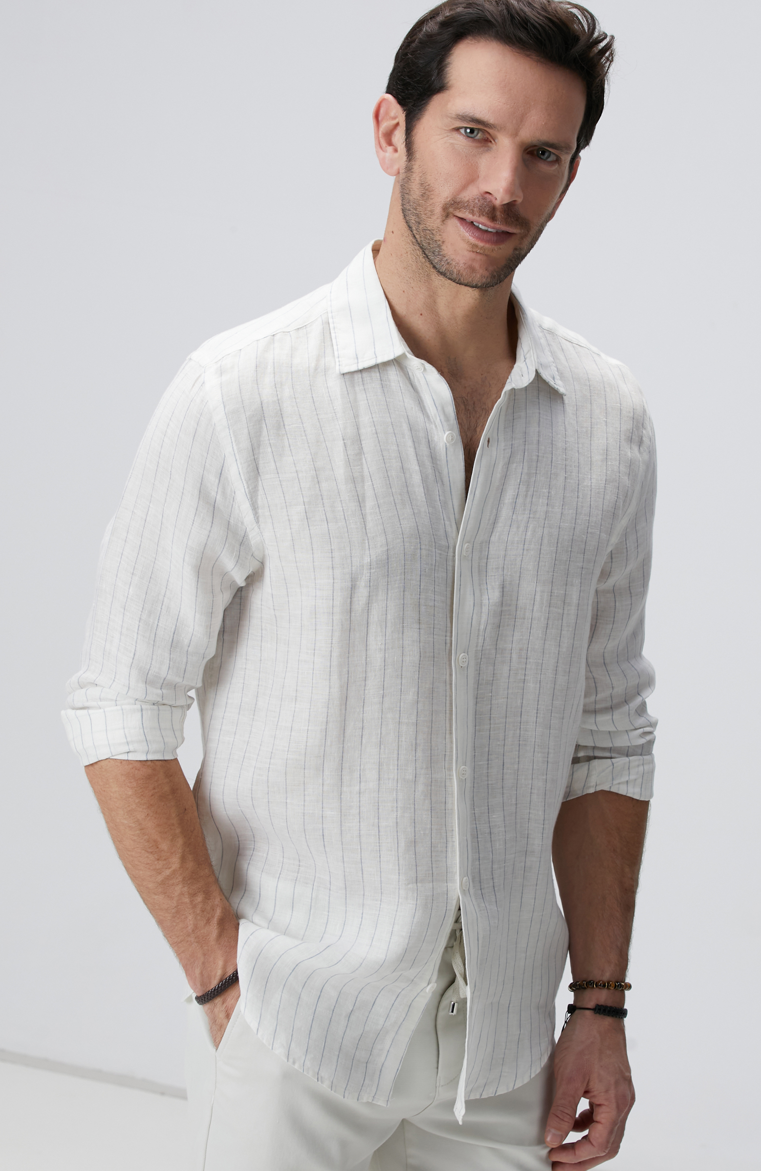 Beyaz Çizgi Desenli Keten Gömlek