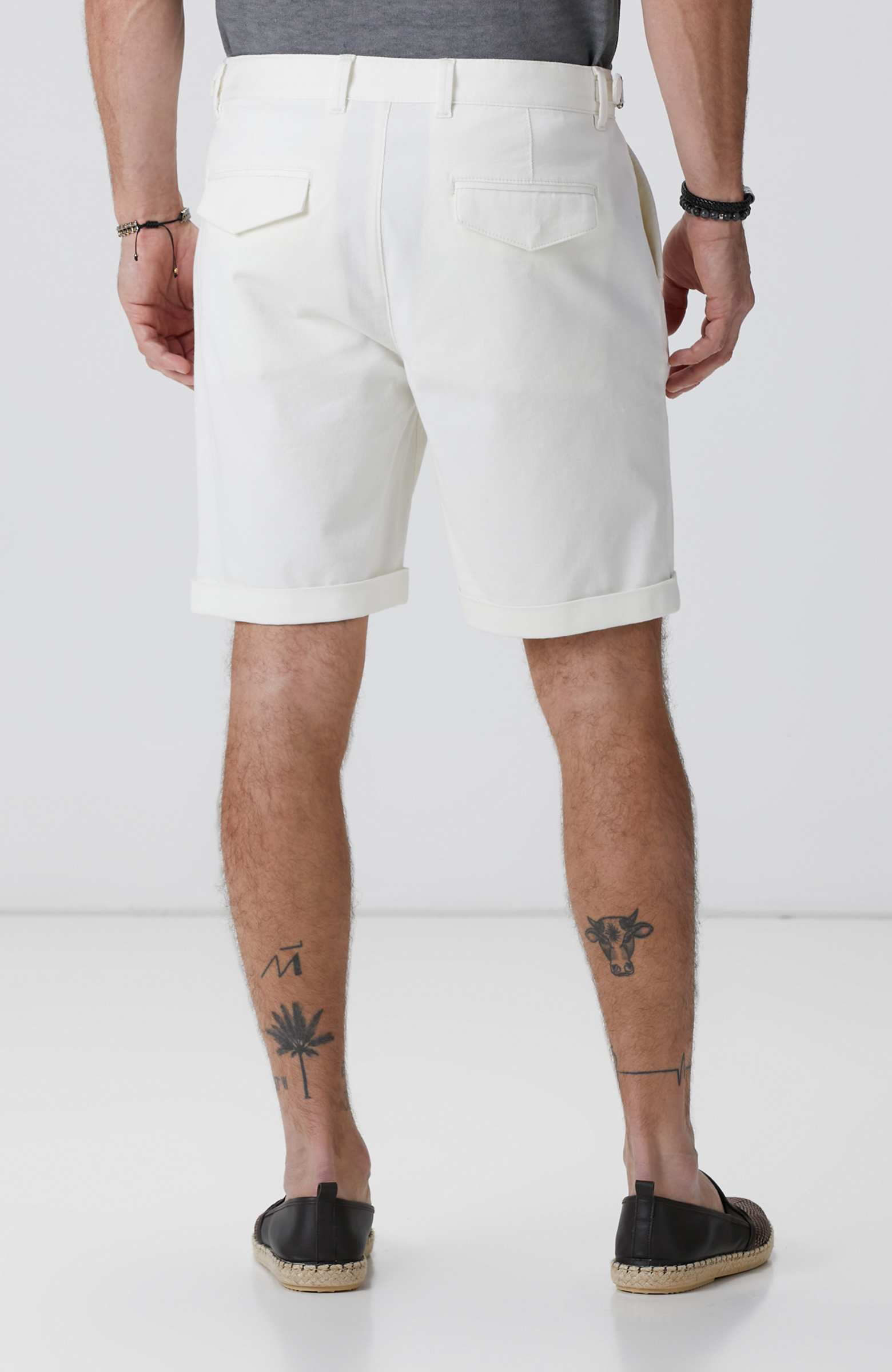 Kırık Beyaz Diyagonal Şort