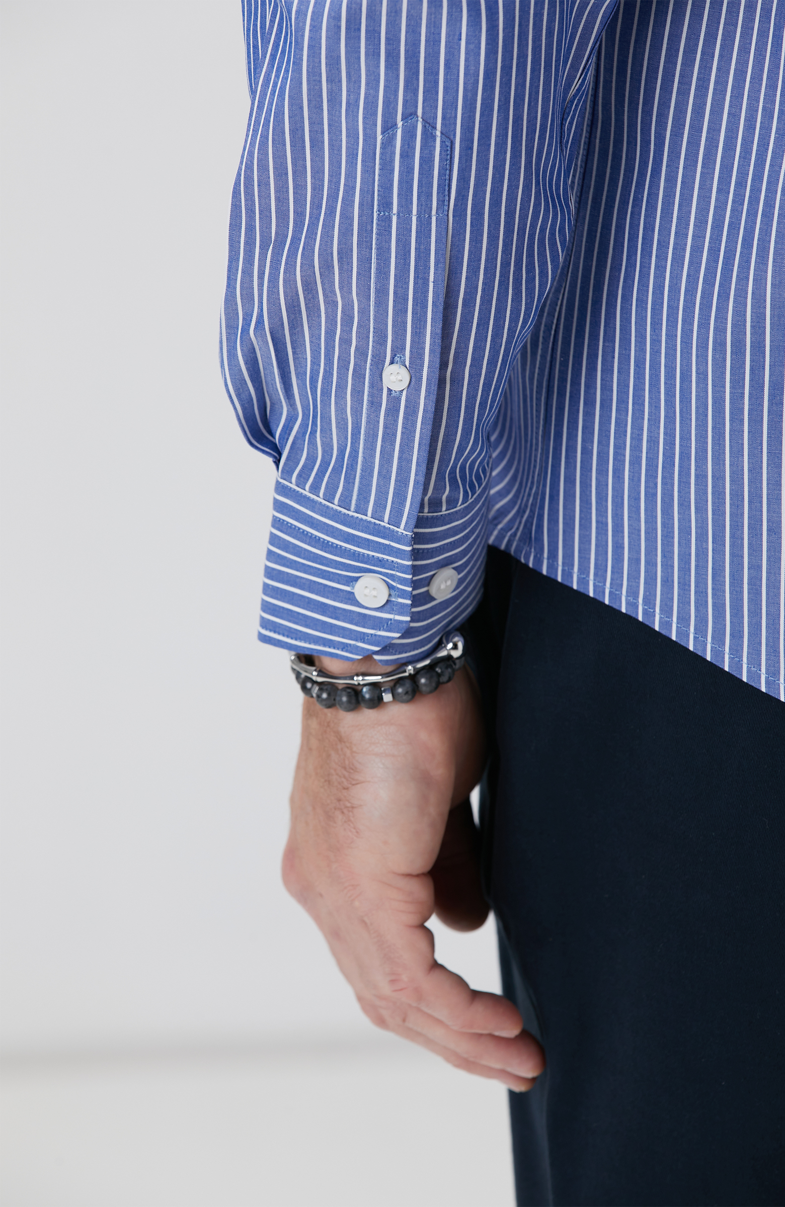 Mavi Çizgili Gömlek