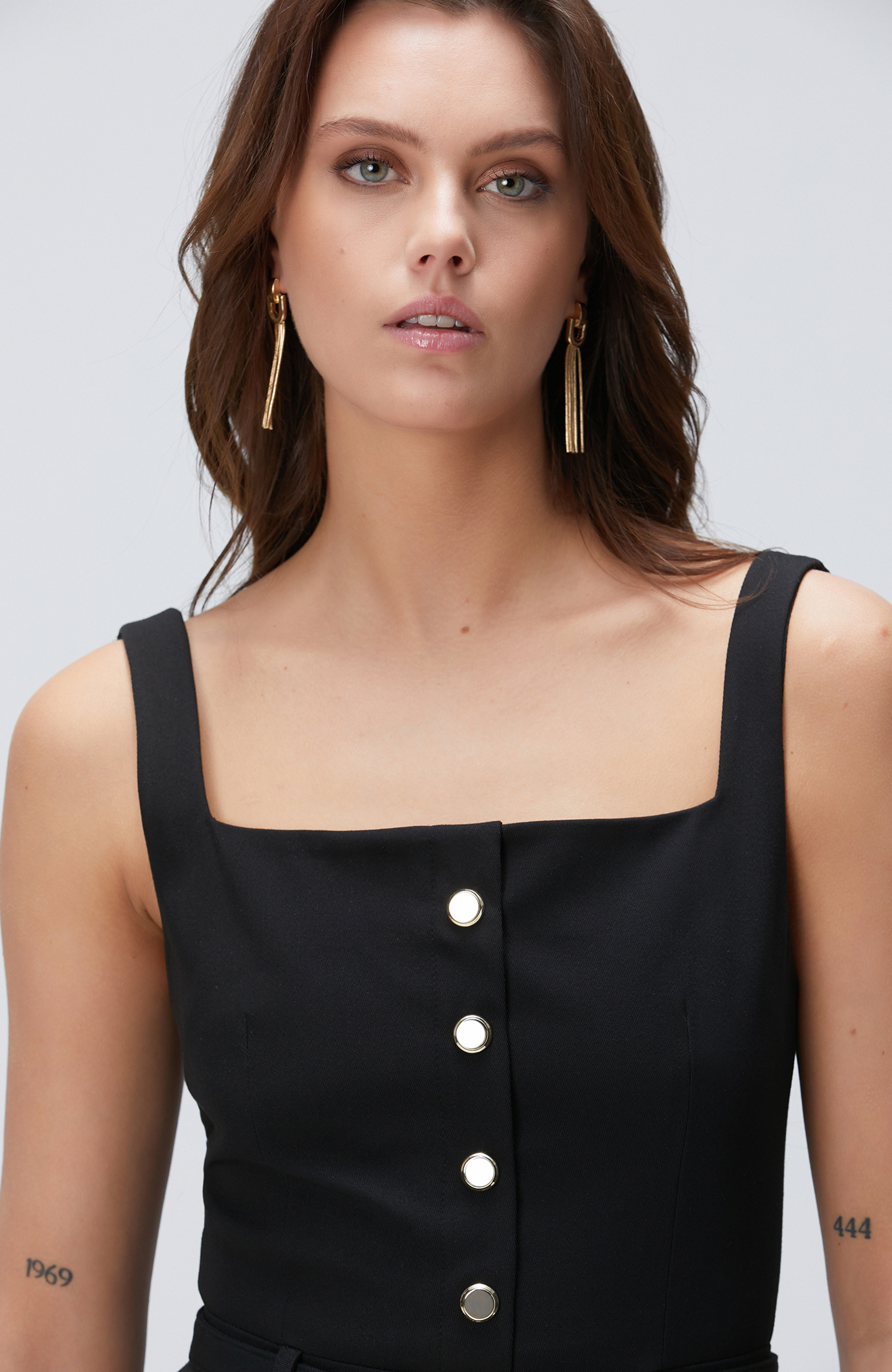 Gold Rengi Kadın Küpe