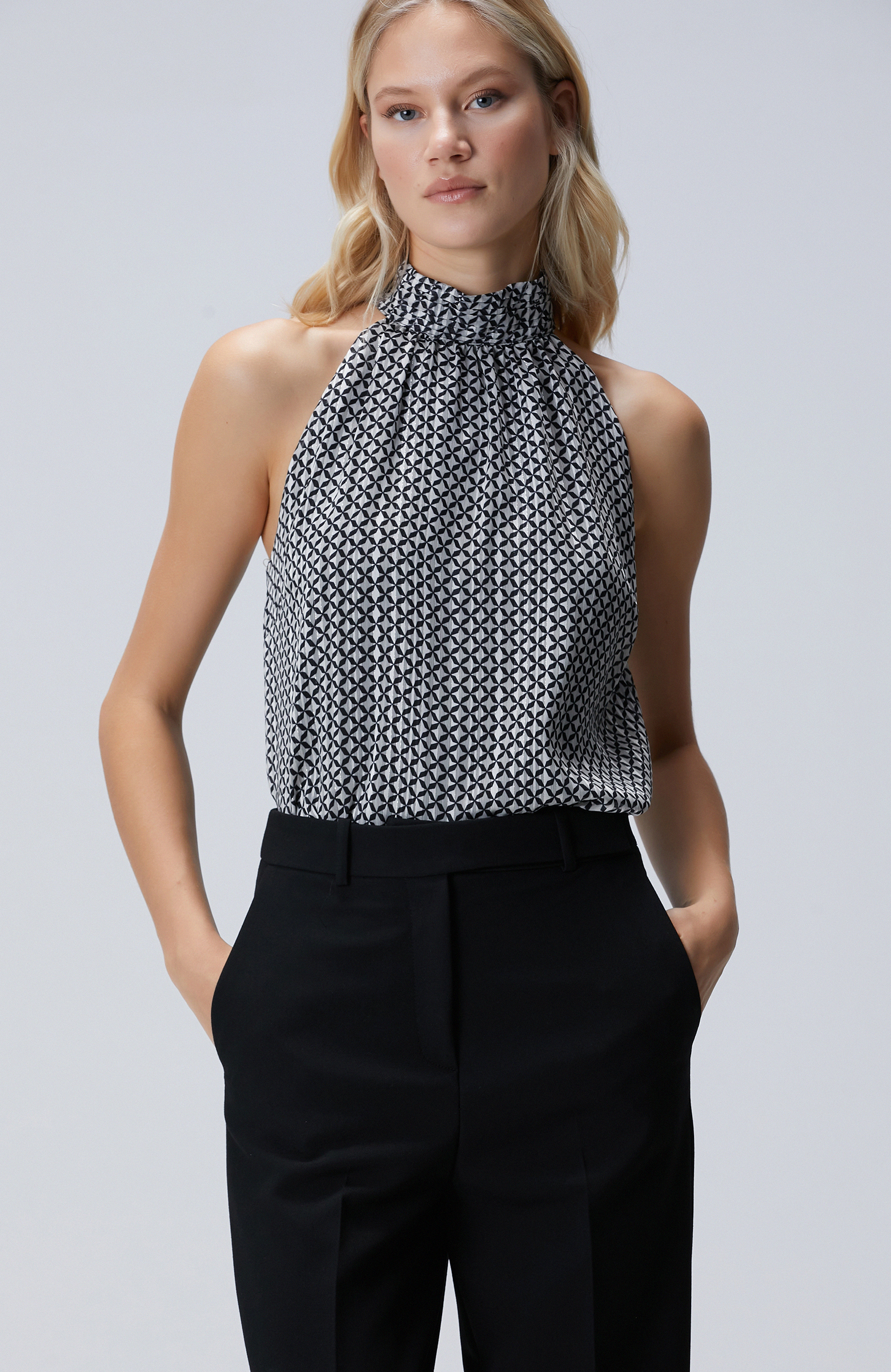 Siyah Beyaz Desenli Bluz