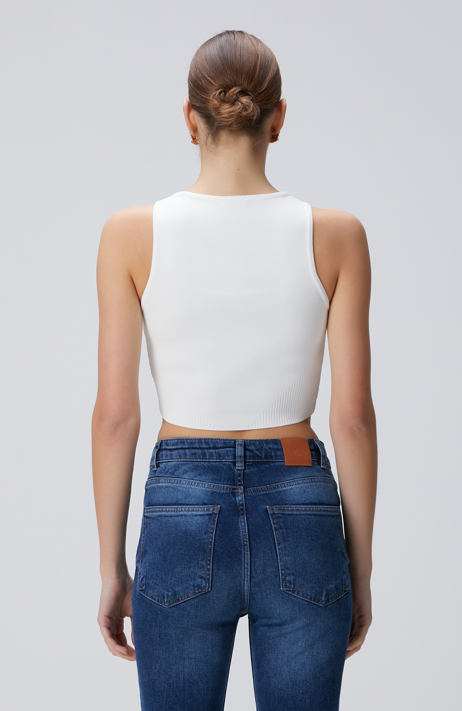 Kırıkbeyaz  Büstiyer