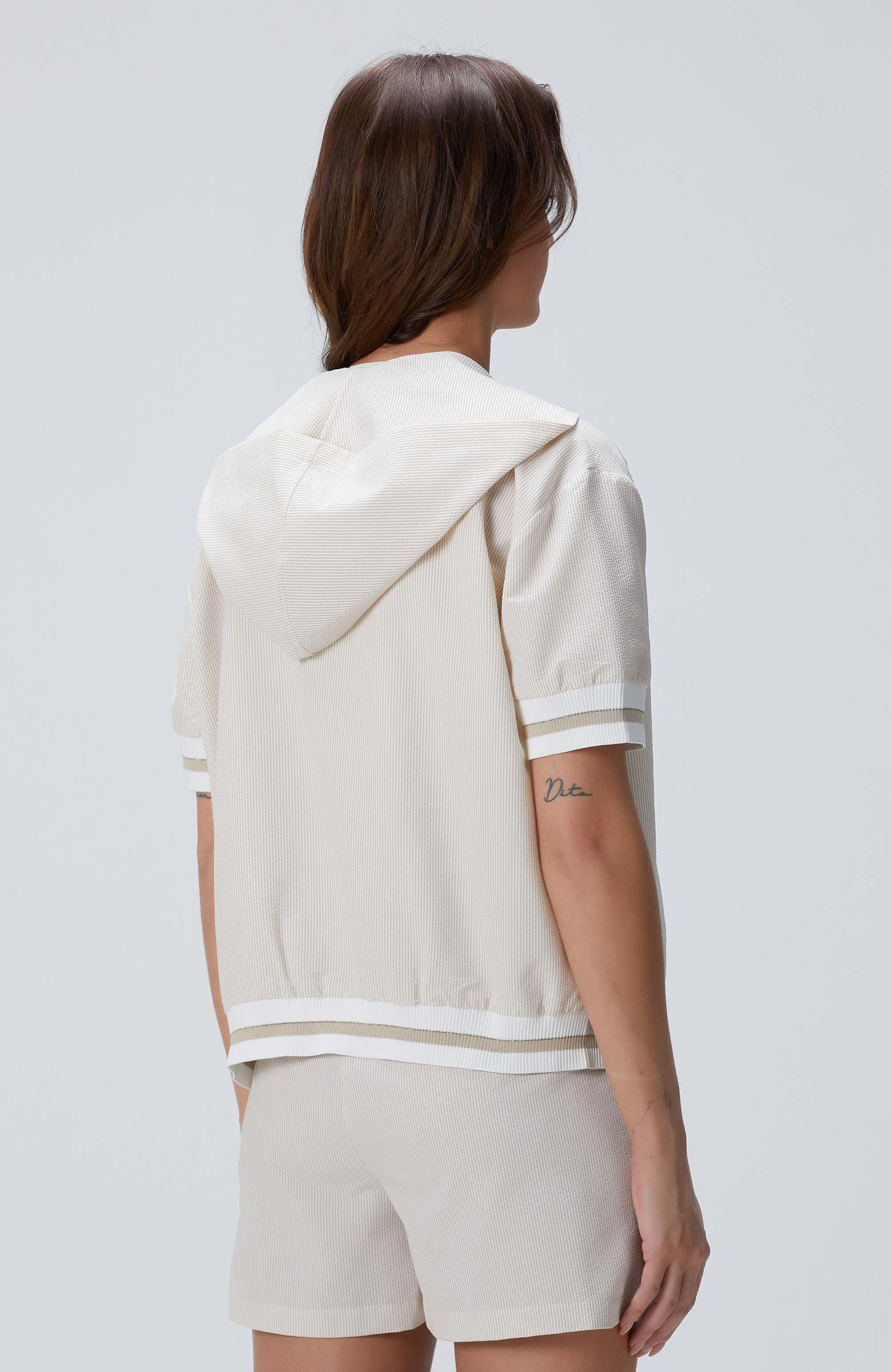 N-Tech Kırık Beyaz Bej Gofreli Mont