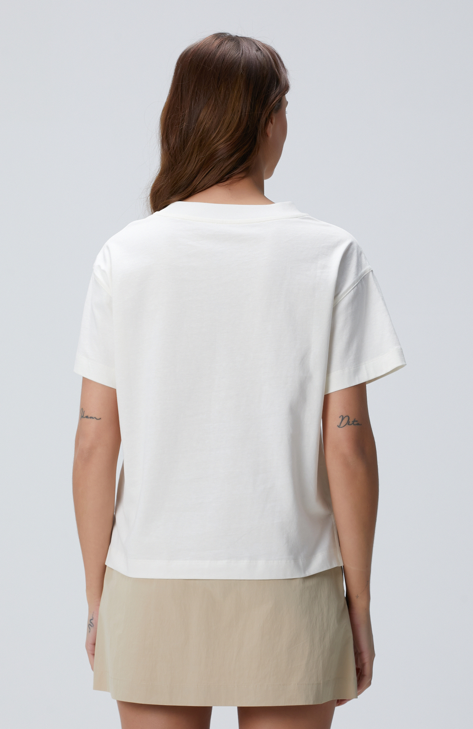 N-Tech Kırık Beyaz T-shirt