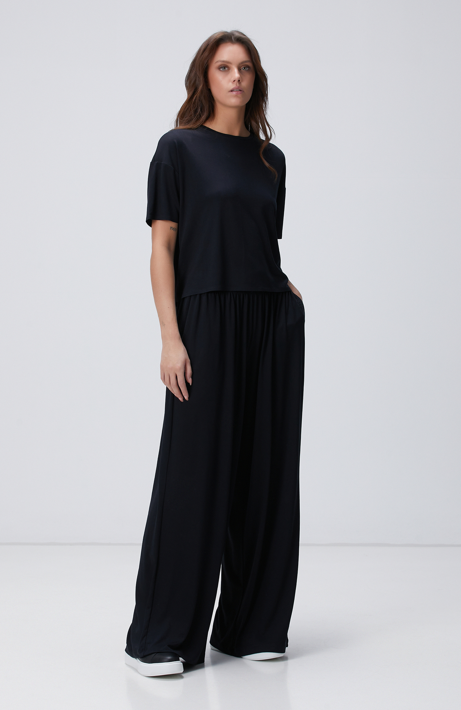 N-Tech Siyah Modal Karışımlı T-shirt