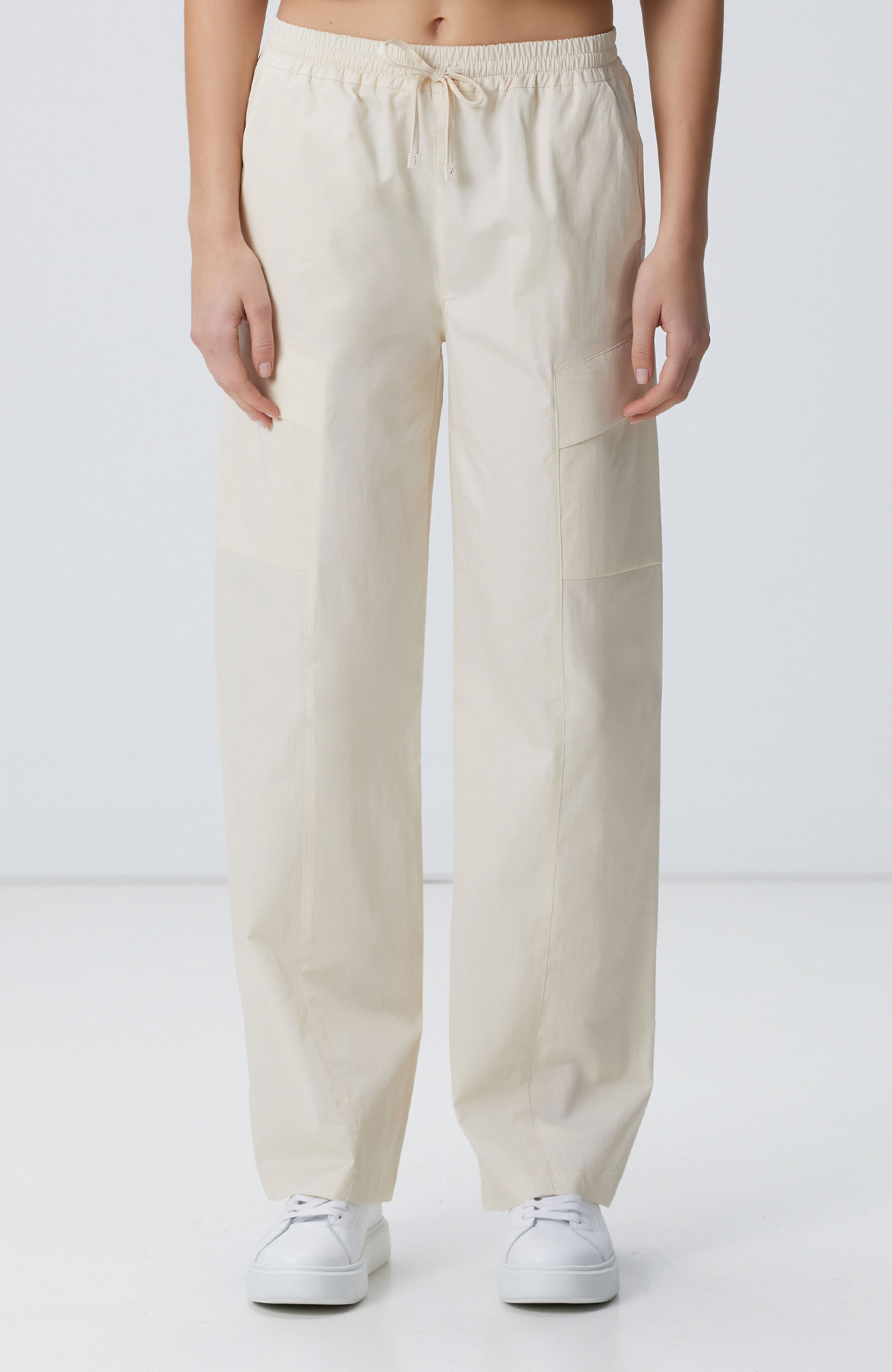 N-Tech Kırık Beyaz Pantolon