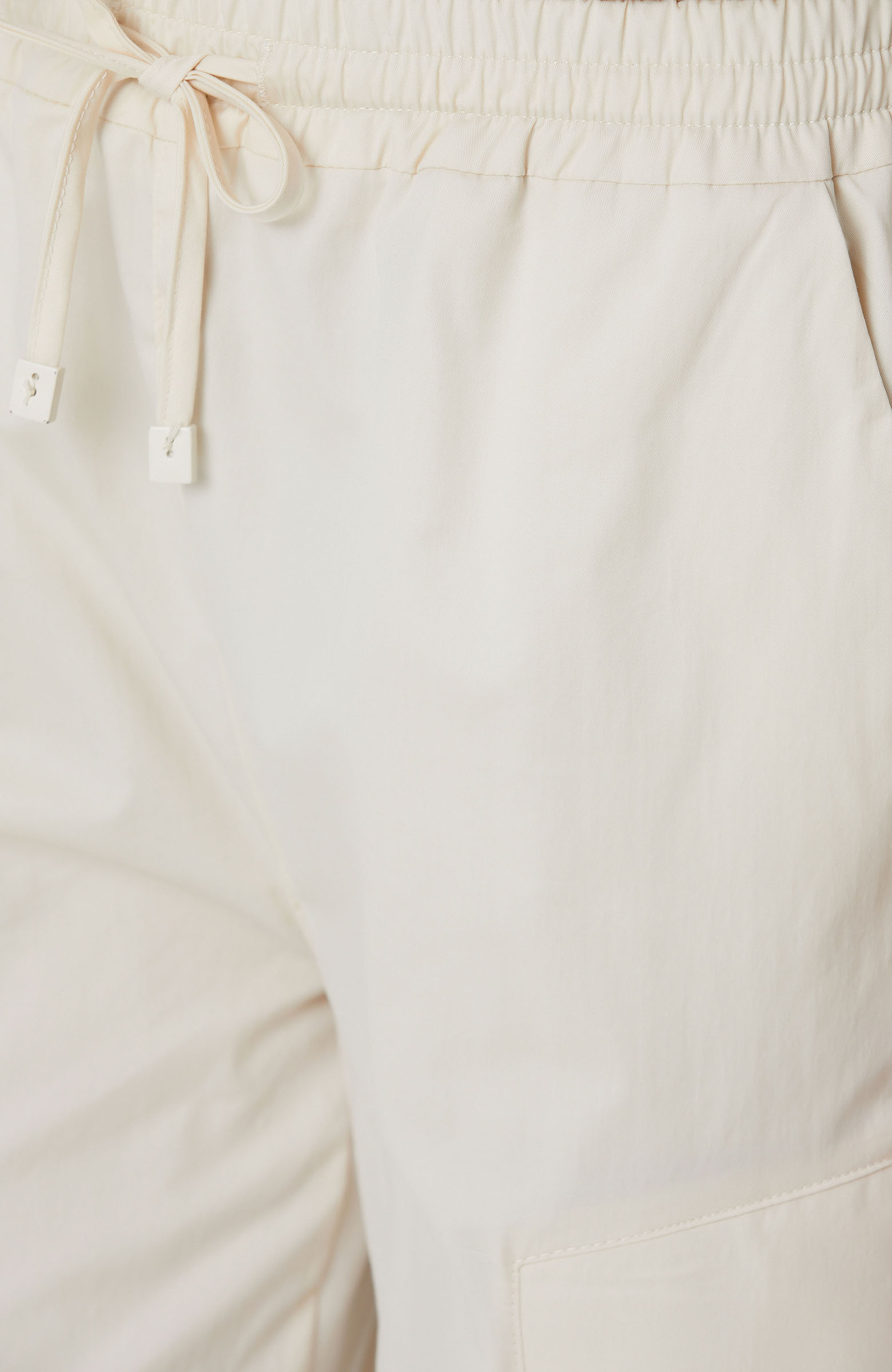 N-Tech Kırık Beyaz Pantolon