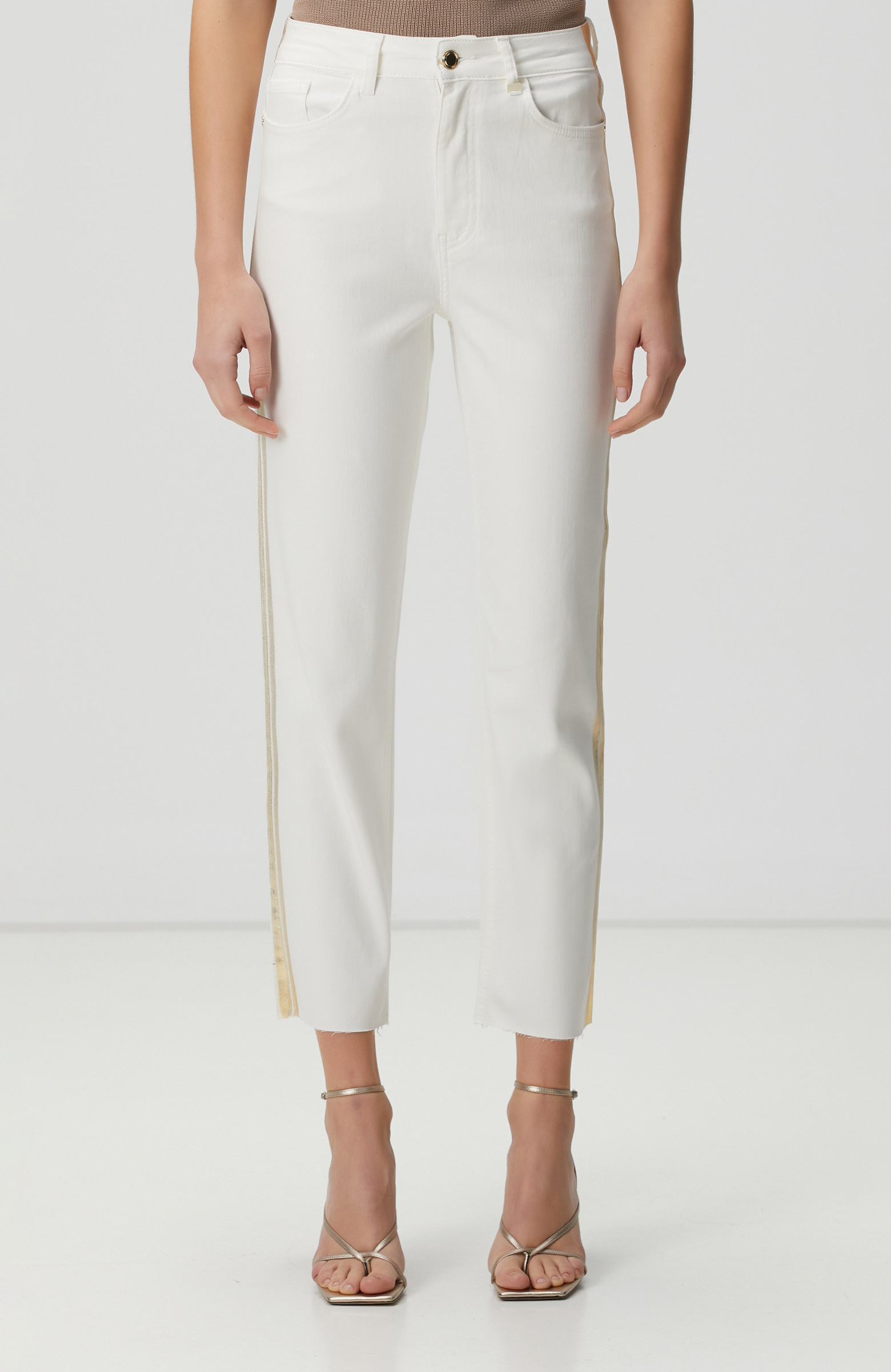 Kırık Beyaz Denim Pantolon