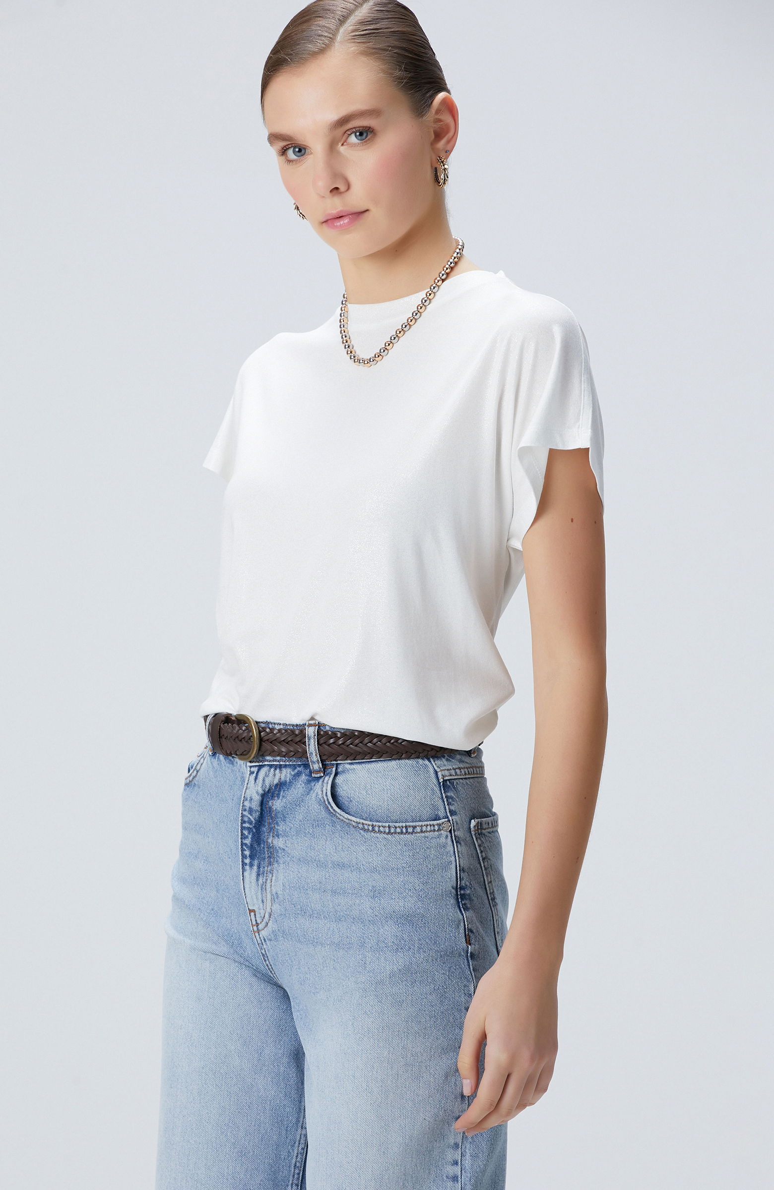 Kırık Beyaz T-shirt