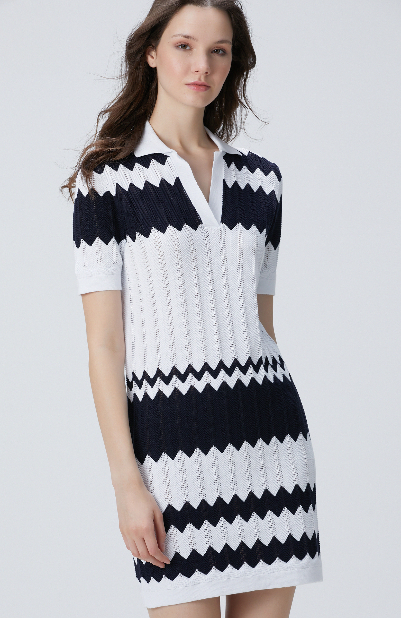 Lacivert Beyaz Midi Elbise