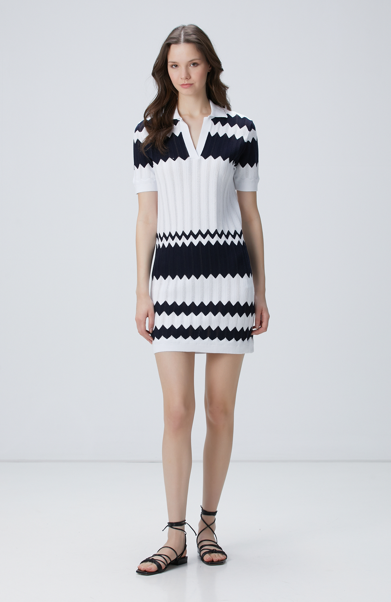 Lacivert Beyaz Midi Elbise