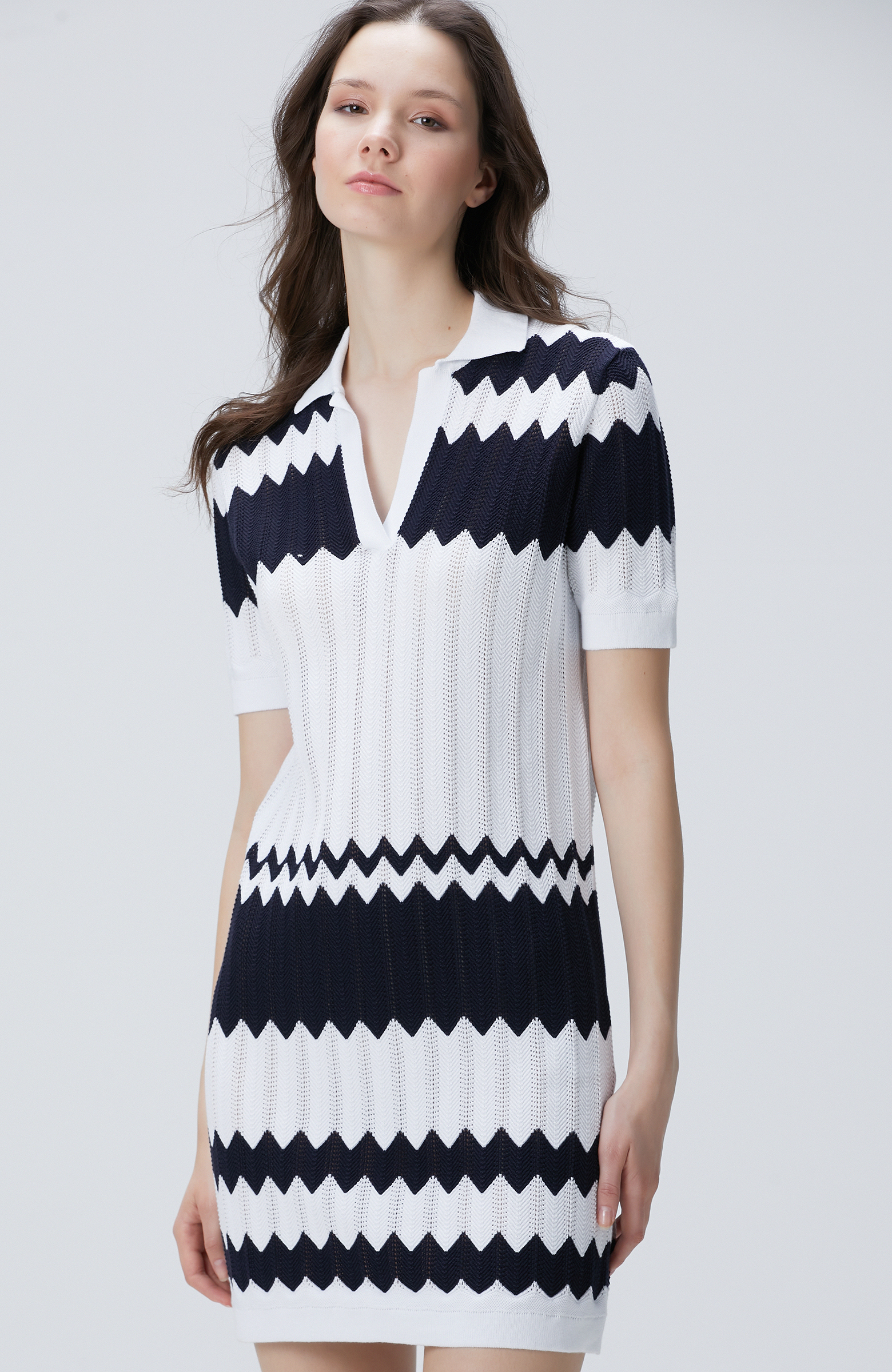 Lacivert Beyaz Midi Elbise