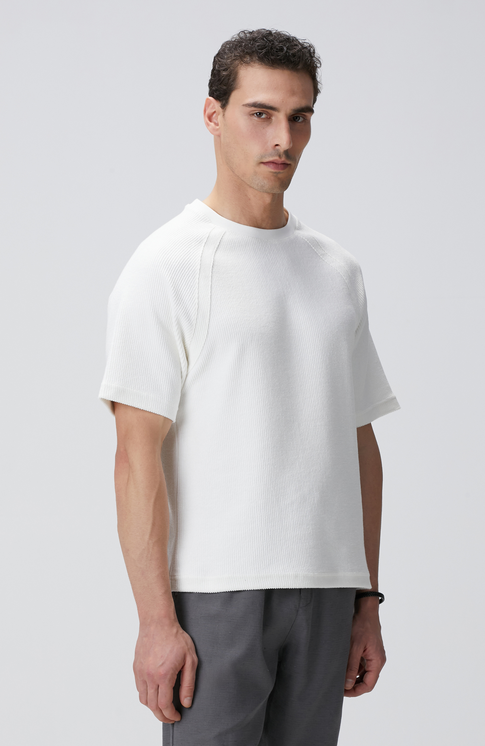 Kırık Beyaz T-shirt