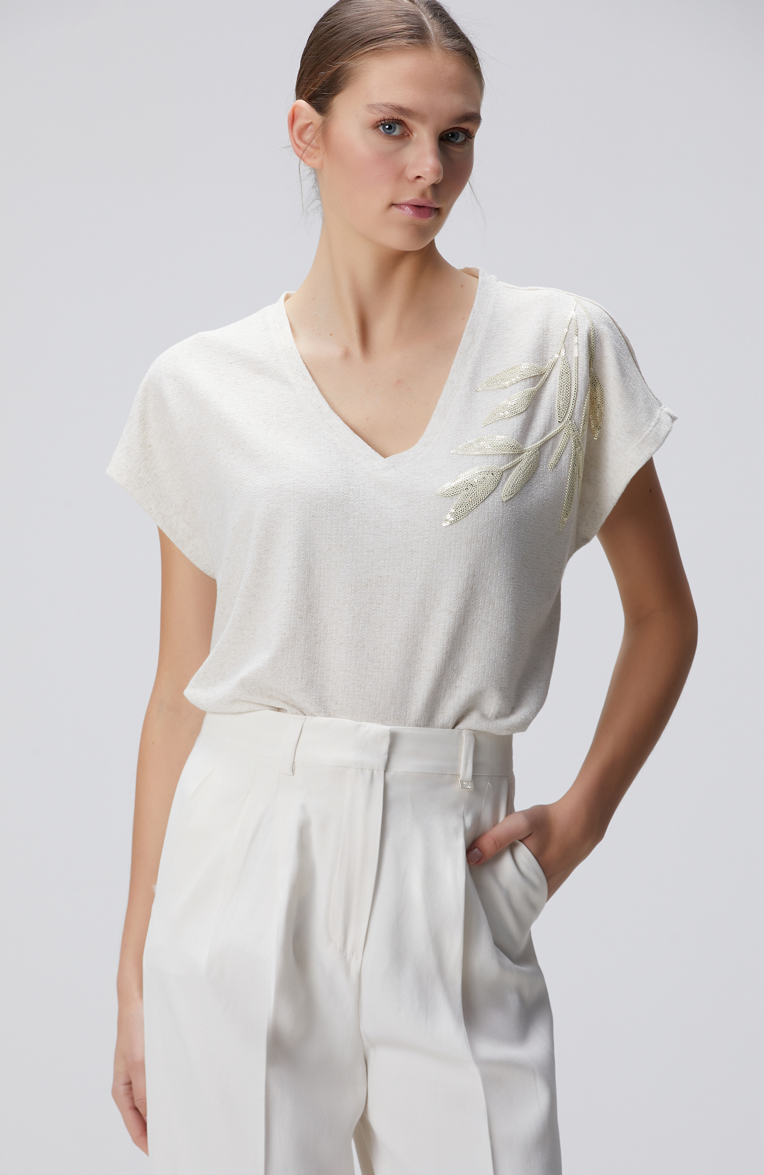 Bej Keten Karışımlı T-shirt